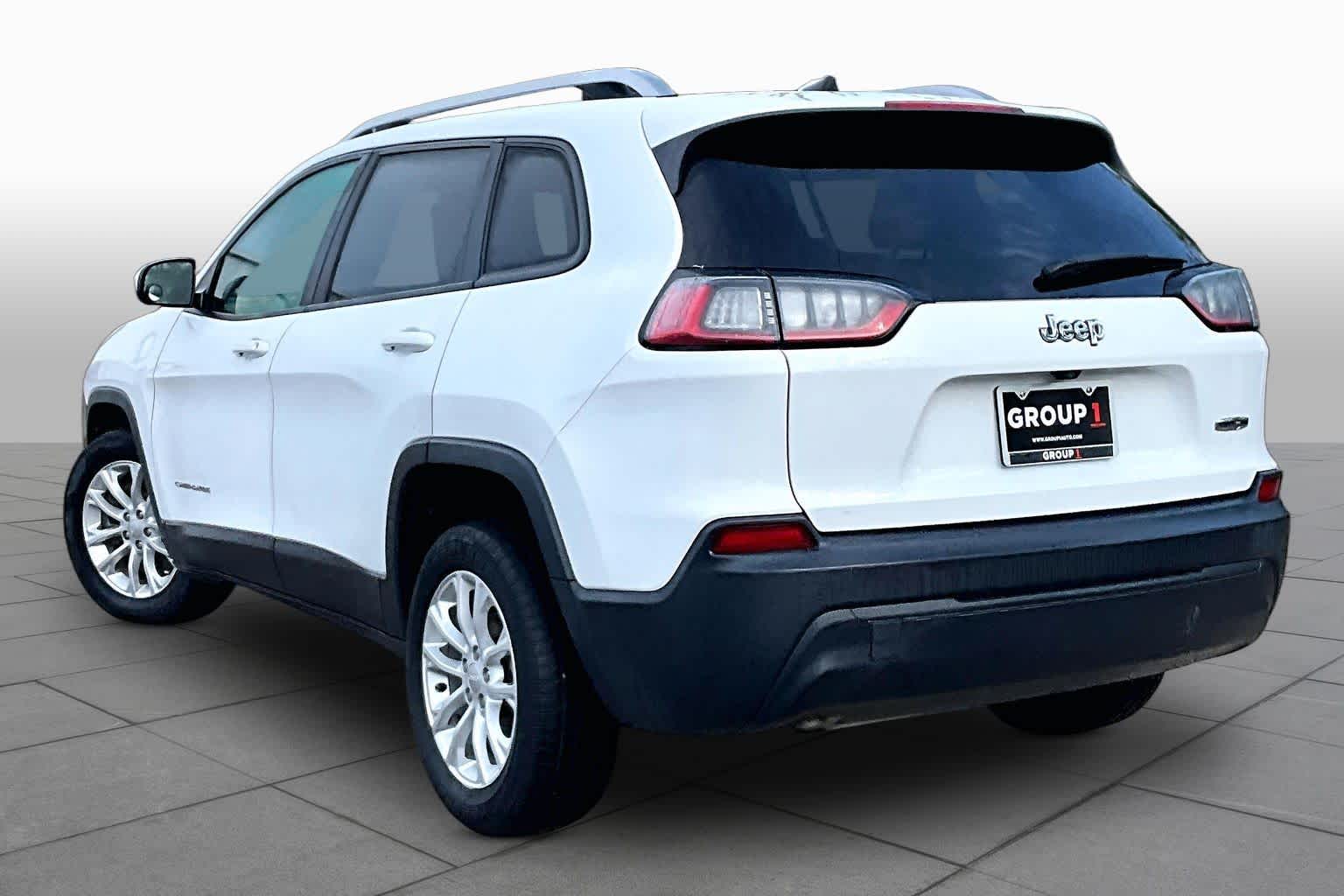 2020 Jeep Cherokee Latitude Bright White Clearcoat at Baytown Ford