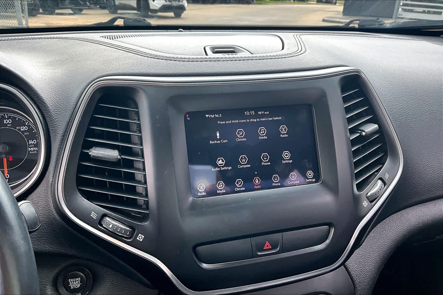 2019 Jeep Cherokee Latitude Plus Diamond Black Crystal Pearlcoat at AutoNation USA Katy