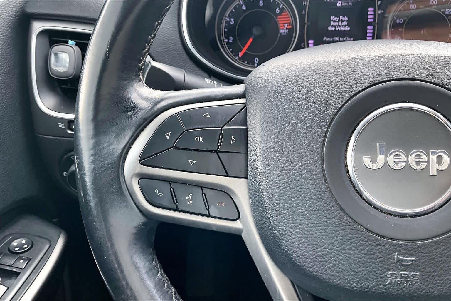 2019 Jeep Cherokee Latitude Plus Diamond Black Crystal Pearlcoat at AutoNation USA Katy