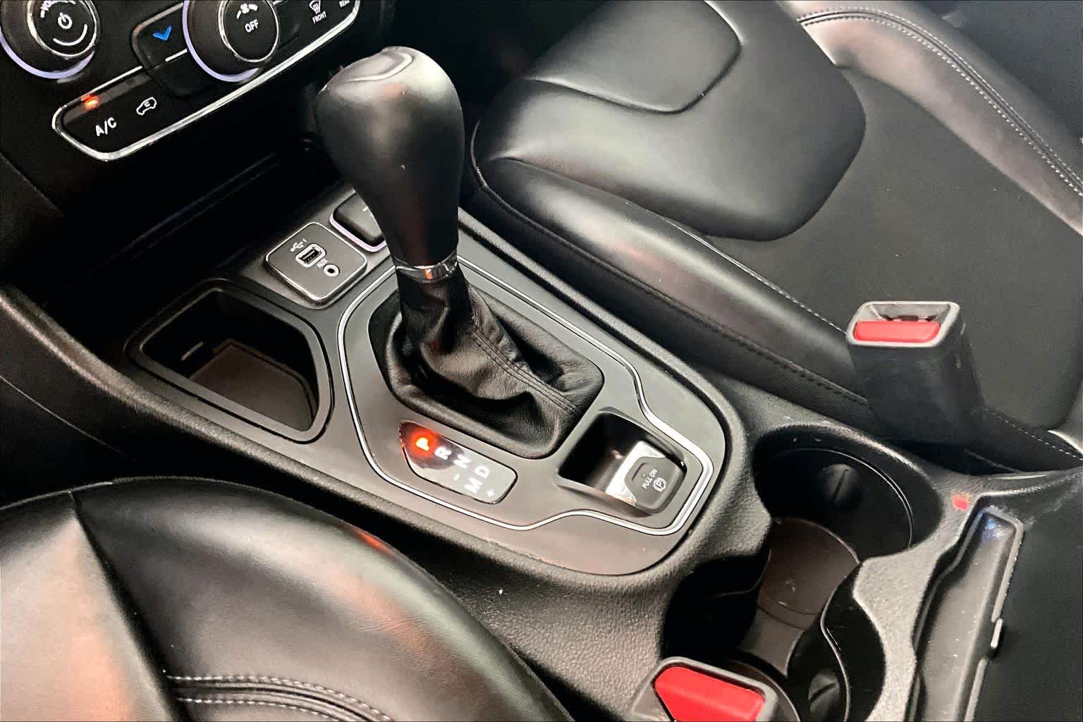 2020 Jeep Cherokee Latitude Plus Slate Blue Pearlcoat at AutoNation USA Katy
