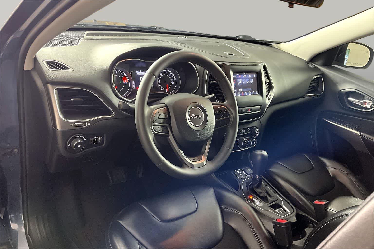 2020 Jeep Cherokee Latitude Plus Slate Blue Pearlcoat at AutoNation USA Katy