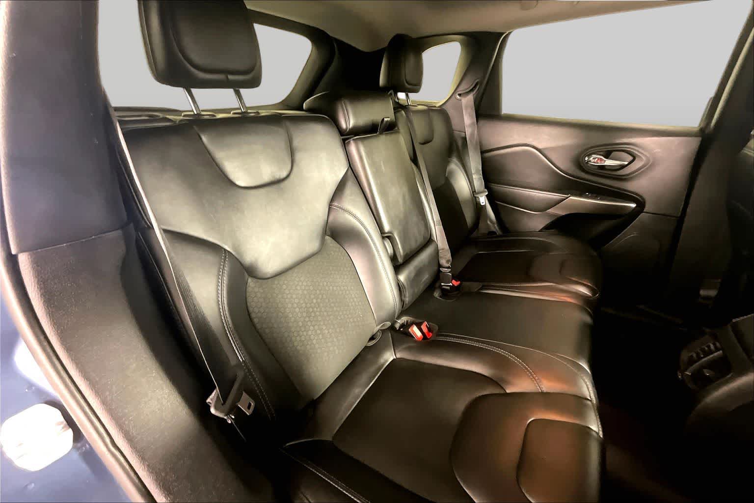 2020 Jeep Cherokee Latitude Plus Slate Blue Pearlcoat at AutoNation USA Katy