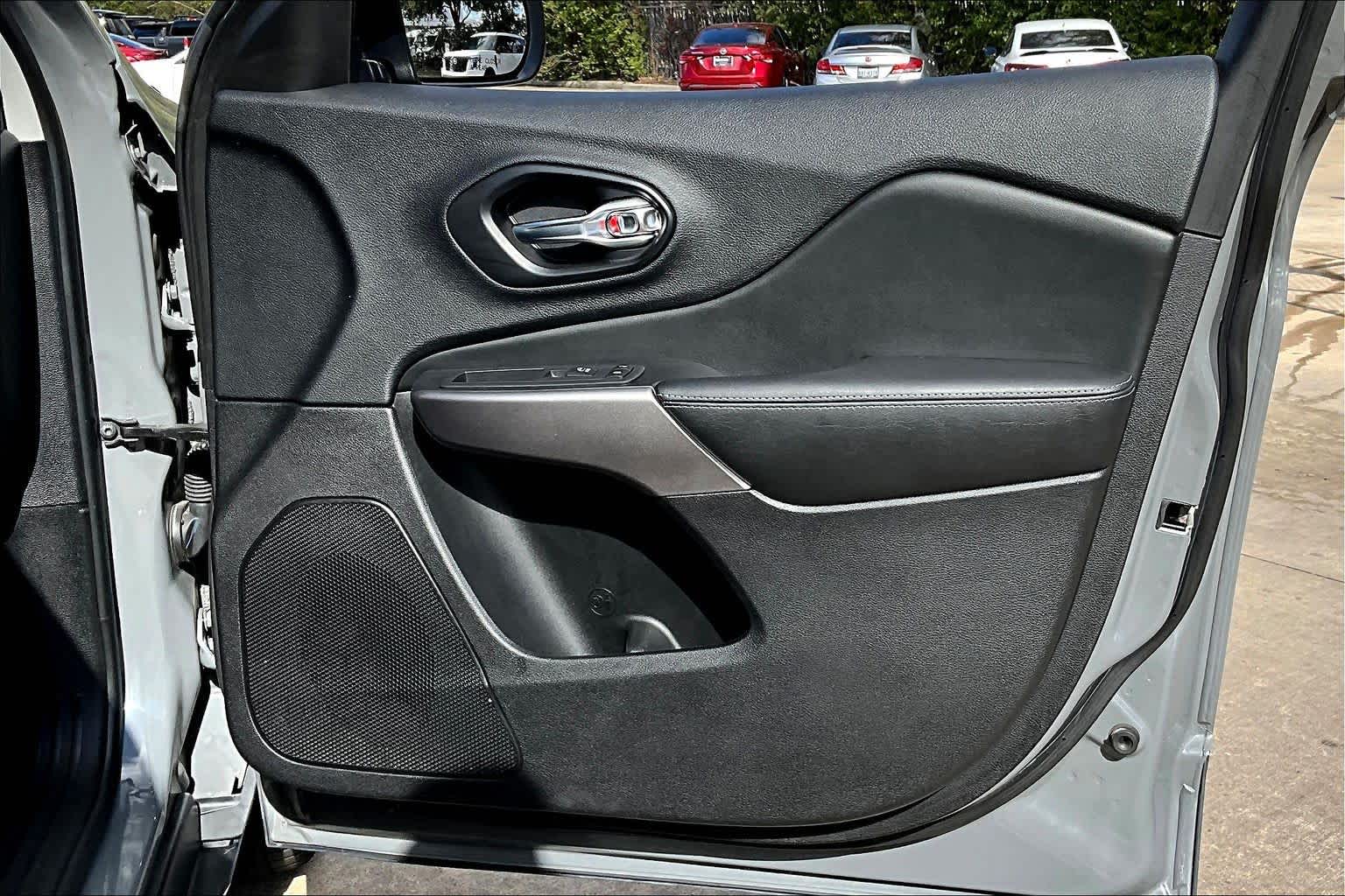 2021 Jeep Cherokee Latitude Plus Sting-Gray Clearcoat at Tomball Chrysler Dodge Jeep Ram