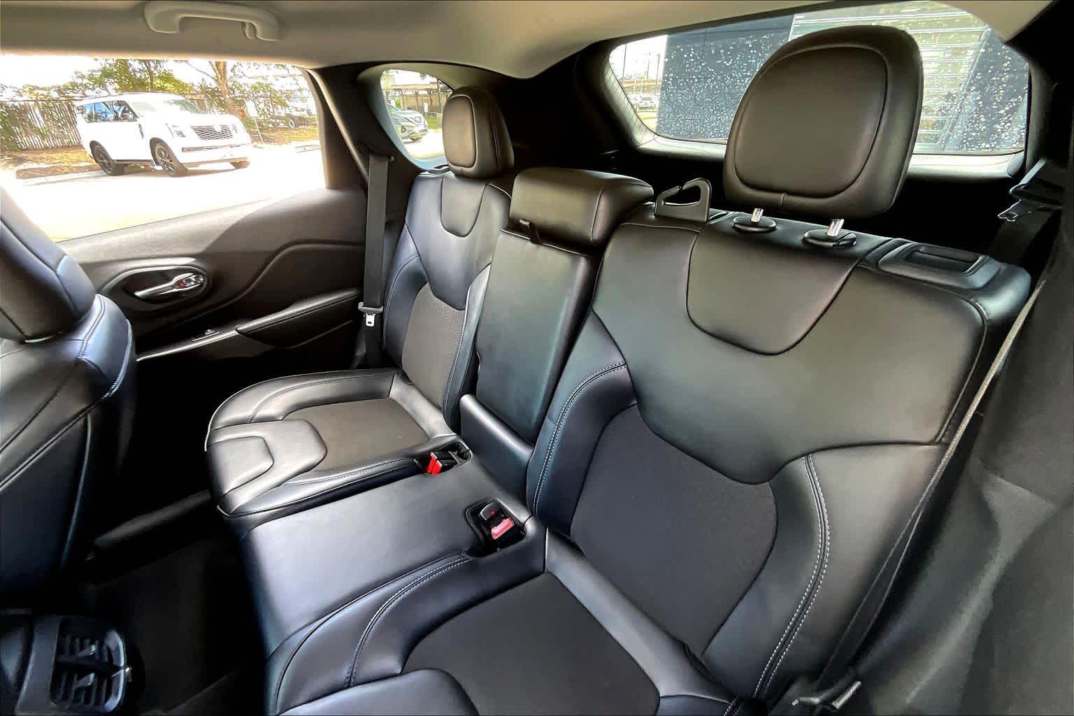 2021 Jeep Cherokee Latitude Plus Sting-Gray Clearcoat at Tomball Chrysler Dodge Jeep Ram