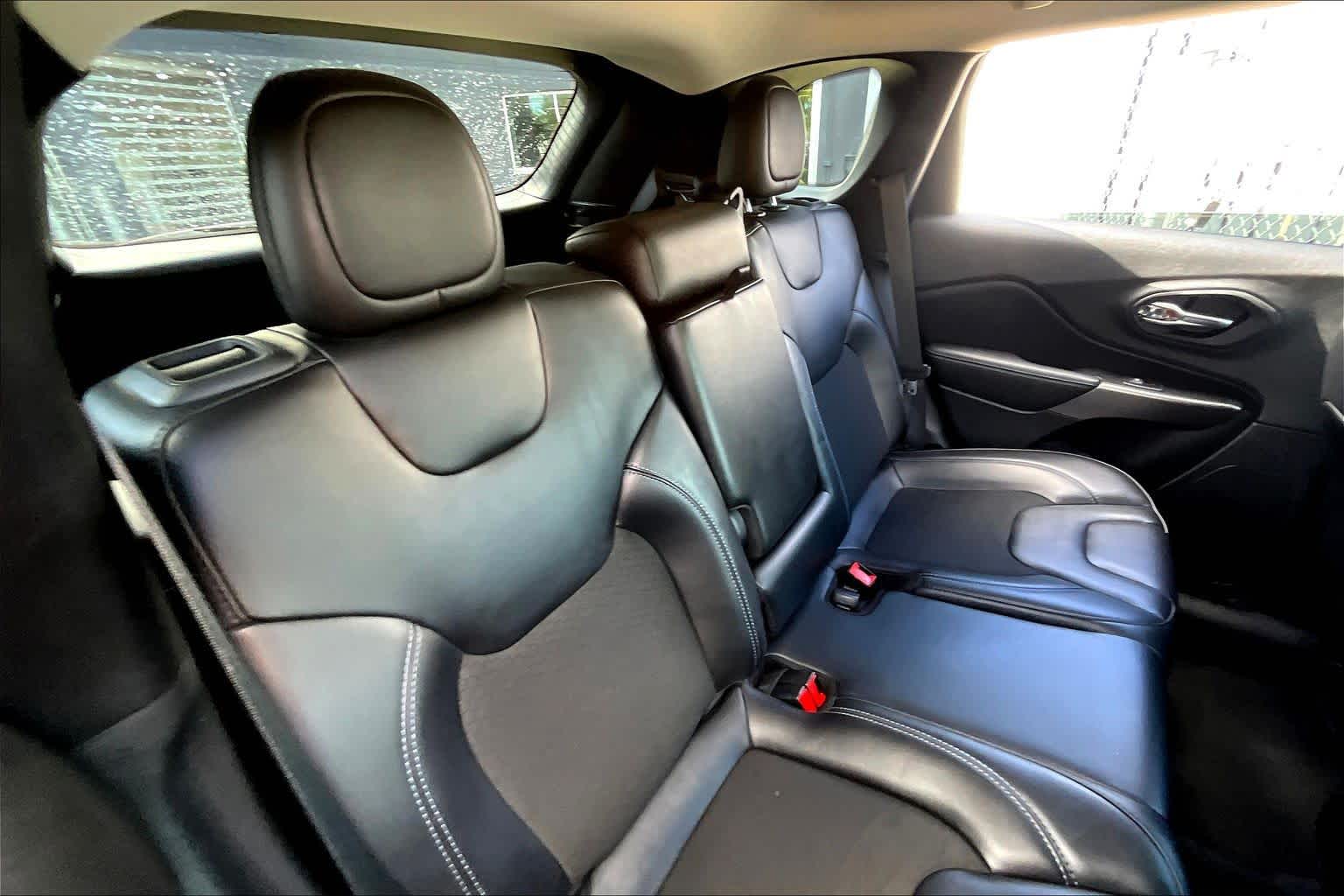 2021 Jeep Cherokee Latitude Plus Sting-Gray Clearcoat at Tomball Chrysler Dodge Jeep Ram