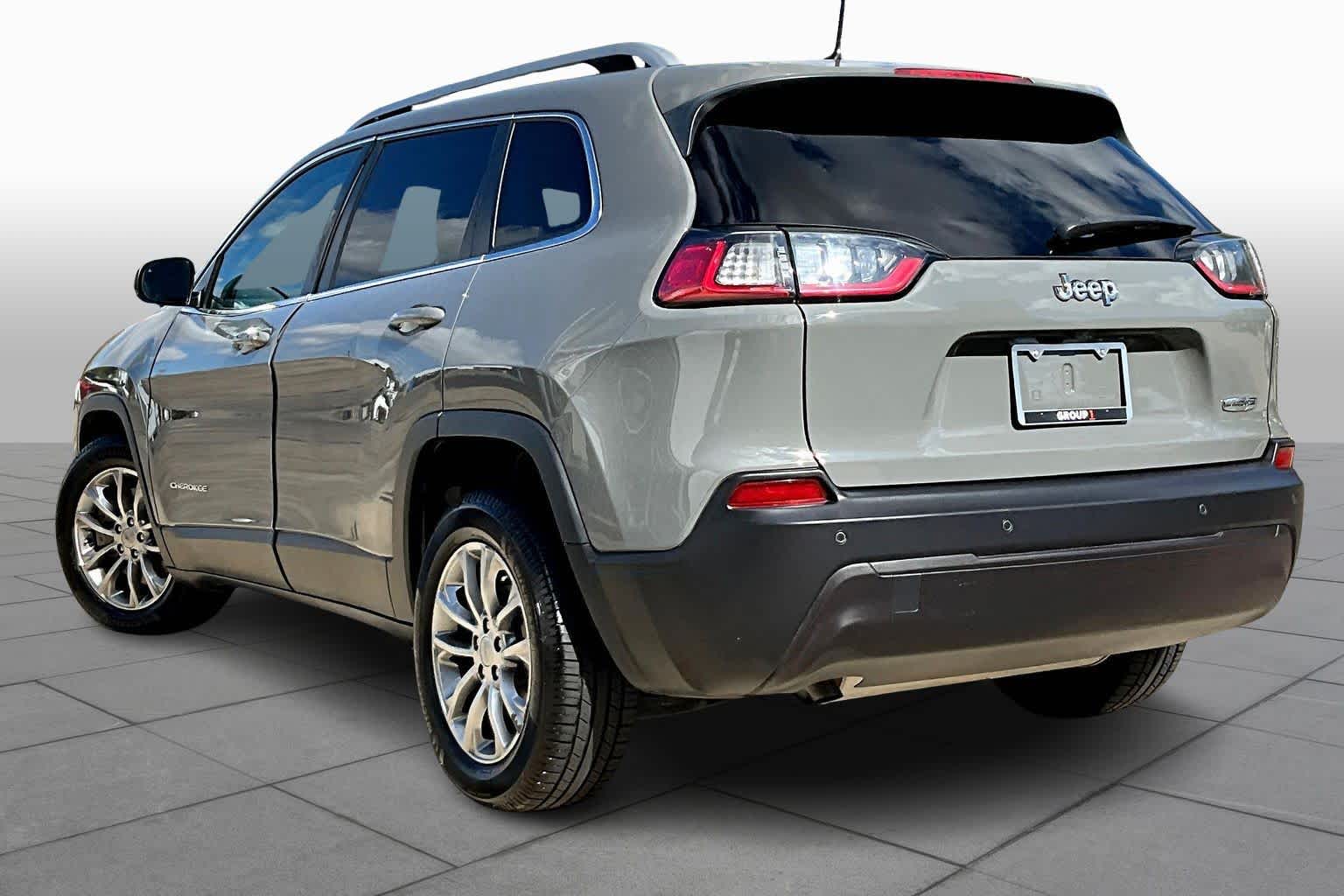 2021 Jeep Cherokee Latitude Plus Sting-Gray Clearcoat at Tomball Chrysler Dodge Jeep Ram