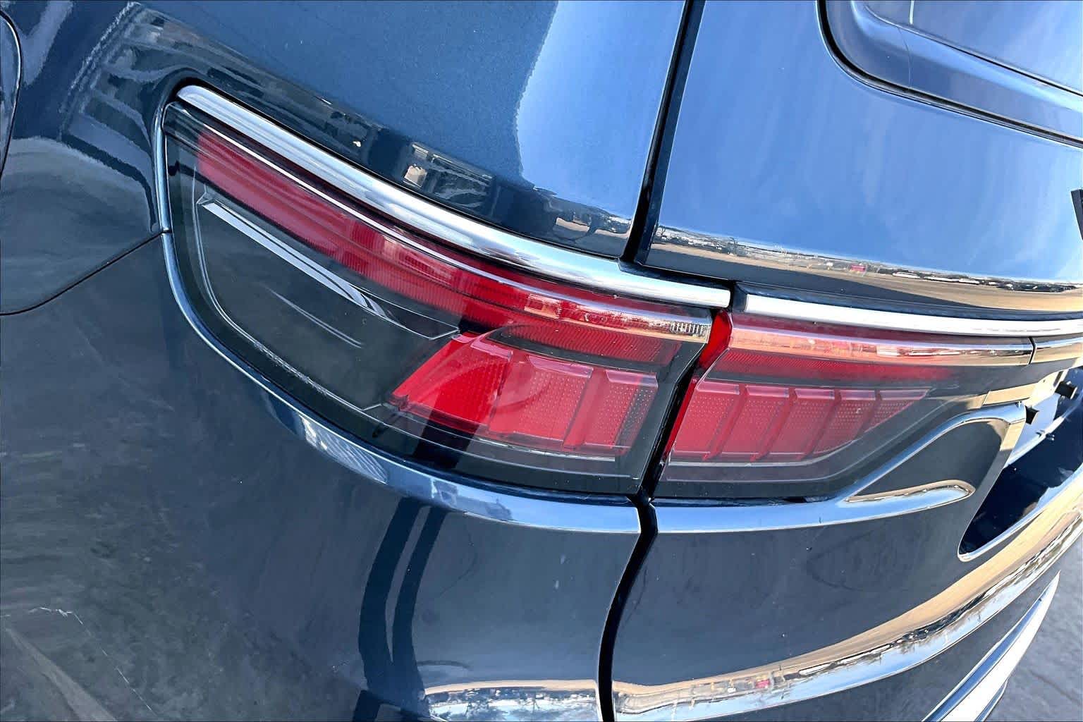 2023 Jeep Wagoneer Series II River Rock at HGreg Houston