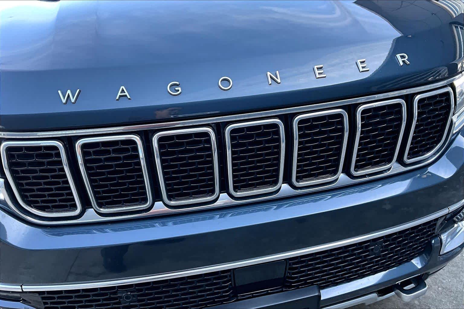 2023 Jeep Wagoneer Series II River Rock at HGreg Houston