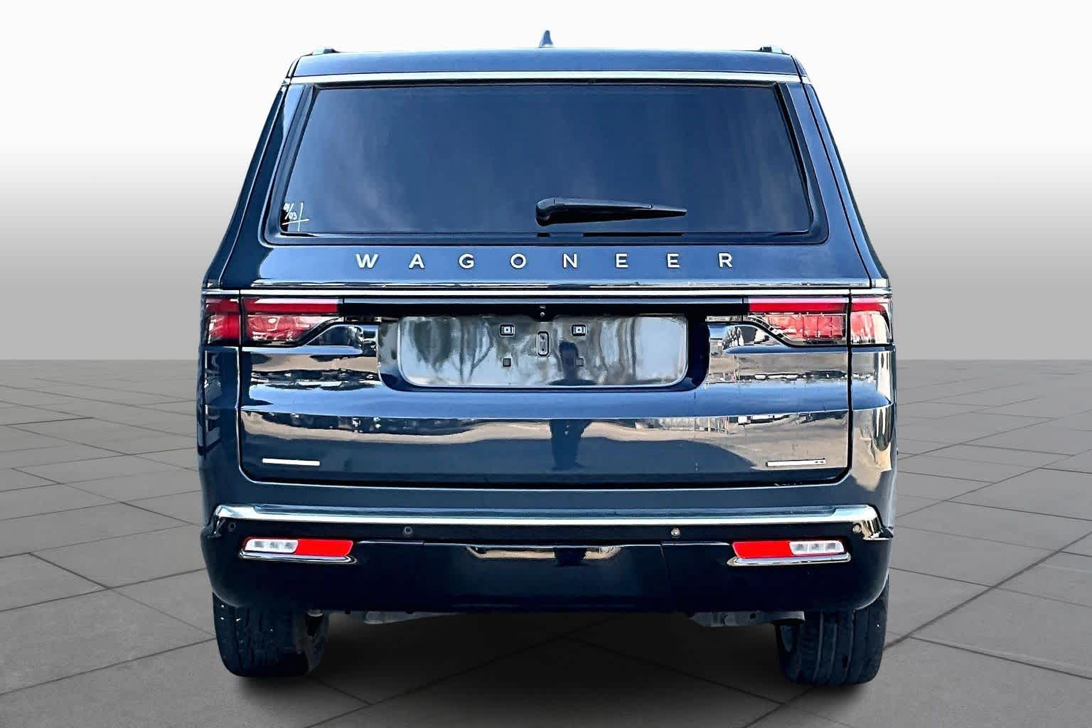 2023 Jeep Wagoneer Series II River Rock at HGreg Houston