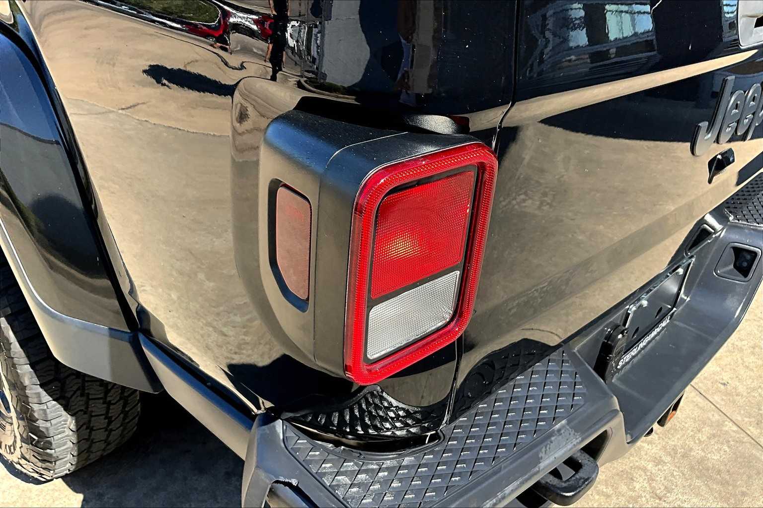 2022 Jeep Gladiator Altitude Black Clearcoat at Lone Star Chevrolet