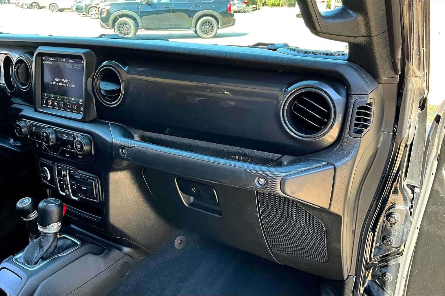 2022 Jeep Gladiator Altitude Black Clearcoat at Lone Star Chevrolet