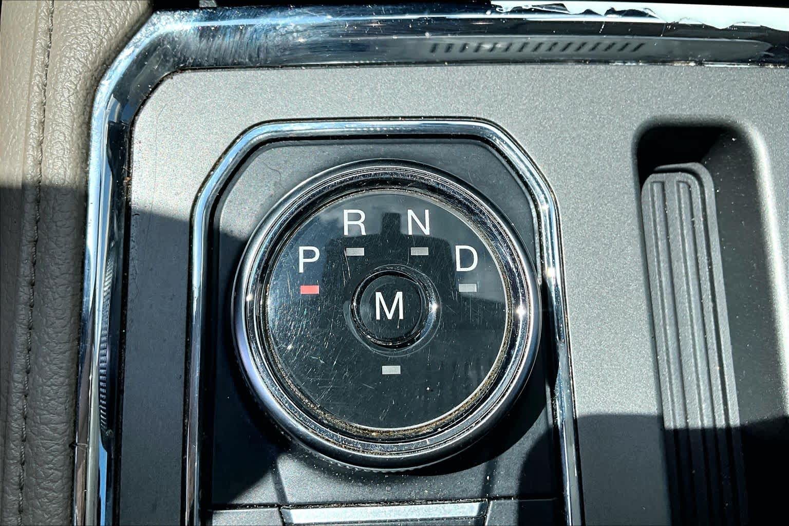 2018 Ford Expedition XLT White Platinum Metallic Tri-Coat at HGreg Houston