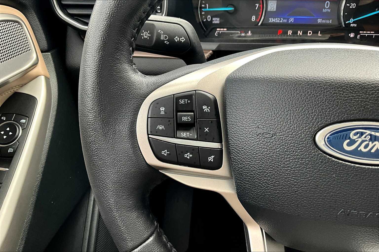 2024 Ford Explorer Limited Oxford White at Helfman Ford