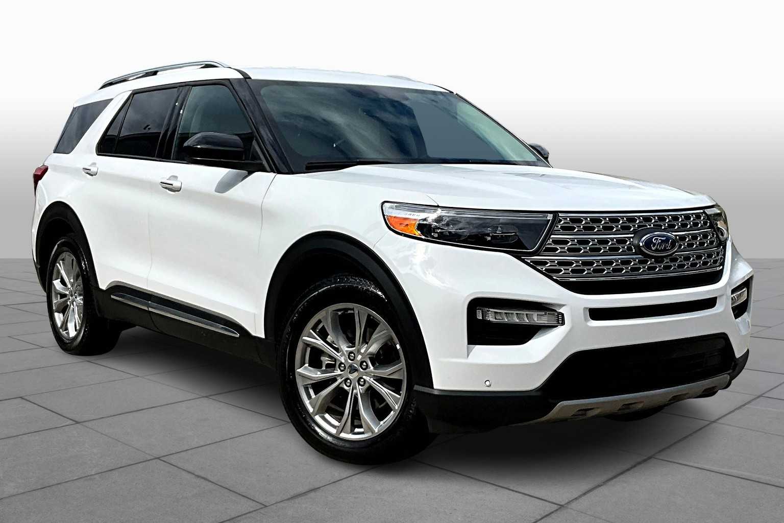 2024 Ford Explorer Limited Oxford White at Helfman Ford