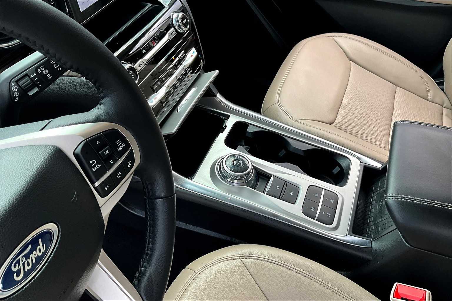 2024 Ford Explorer Limited Oxford White at Helfman Ford