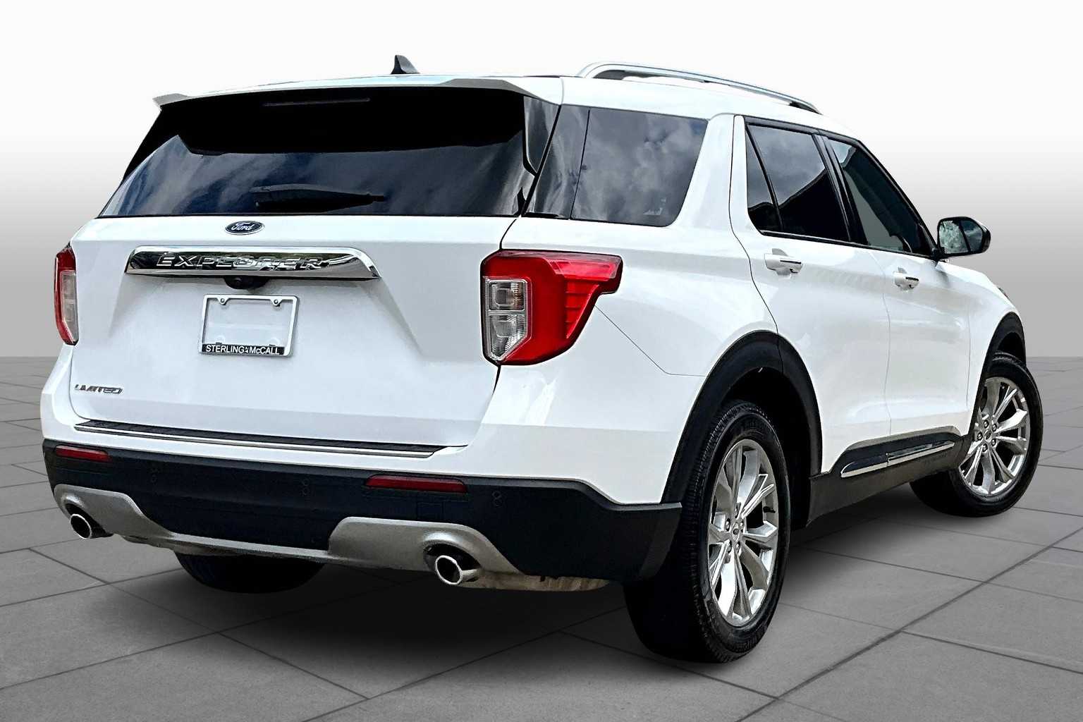 2024 Ford Explorer Limited Oxford White at Helfman Ford
