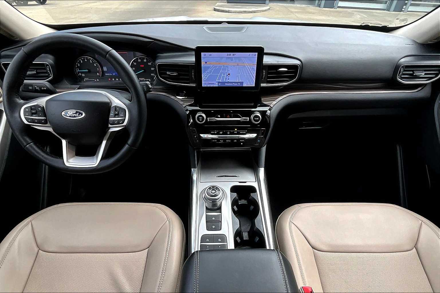 2024 Ford Explorer Limited Oxford White at Helfman Ford