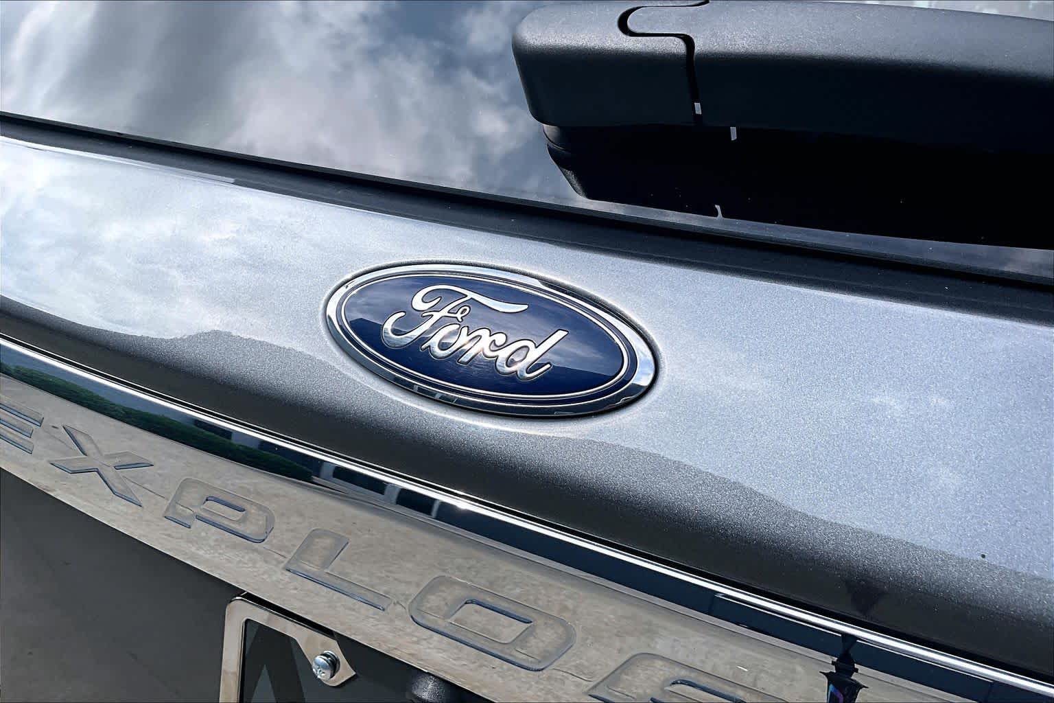 2021 Ford Explorer Limited Carbonized Gray Metallic at AutoNation USA Houston