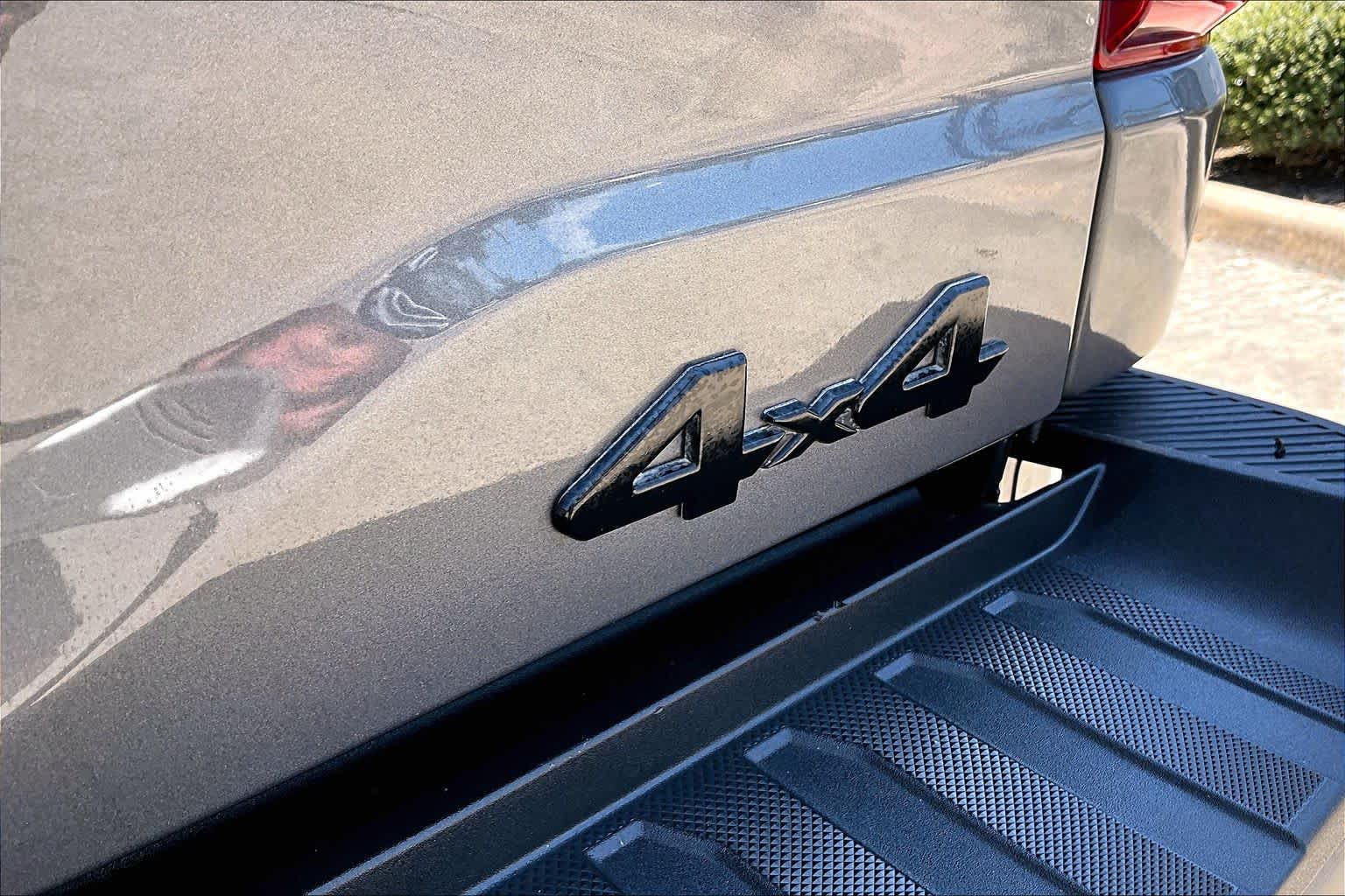 2024 Ford F-150 STX - 9