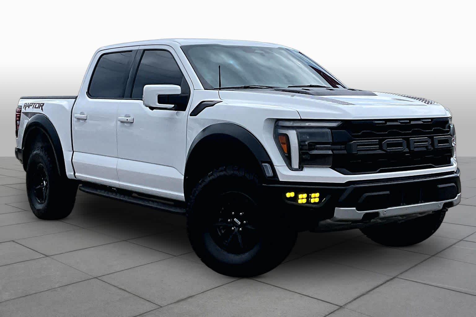 2024 Ford F-150 photo 3 of 35
