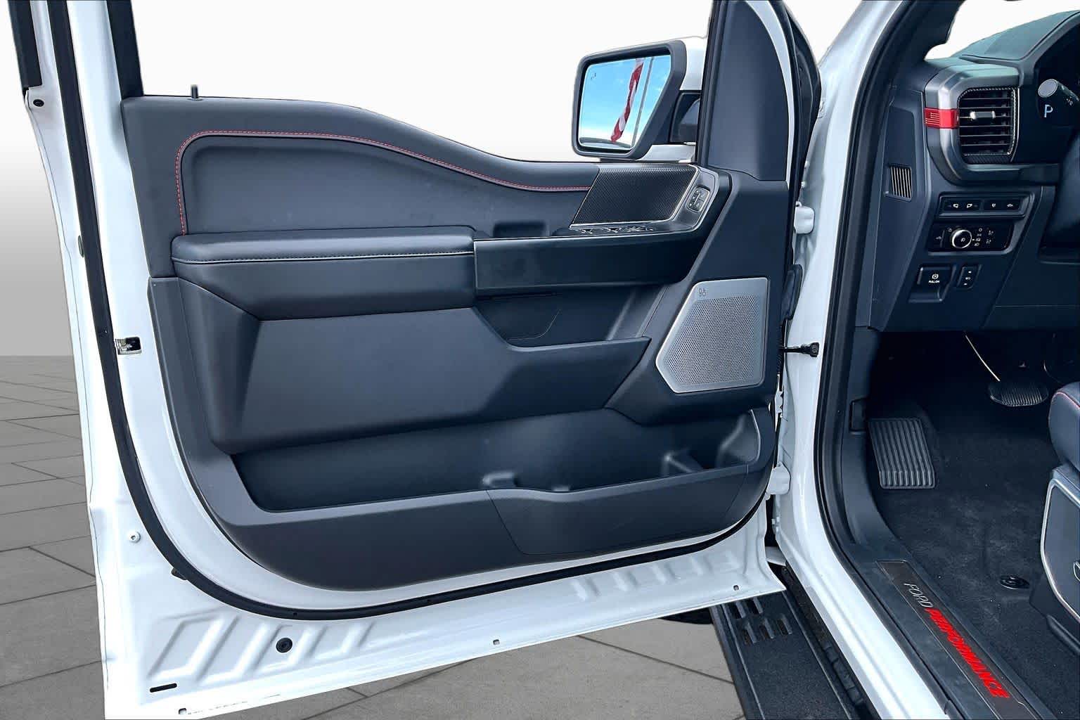 2024 Ford F-150 photo 22 of 35