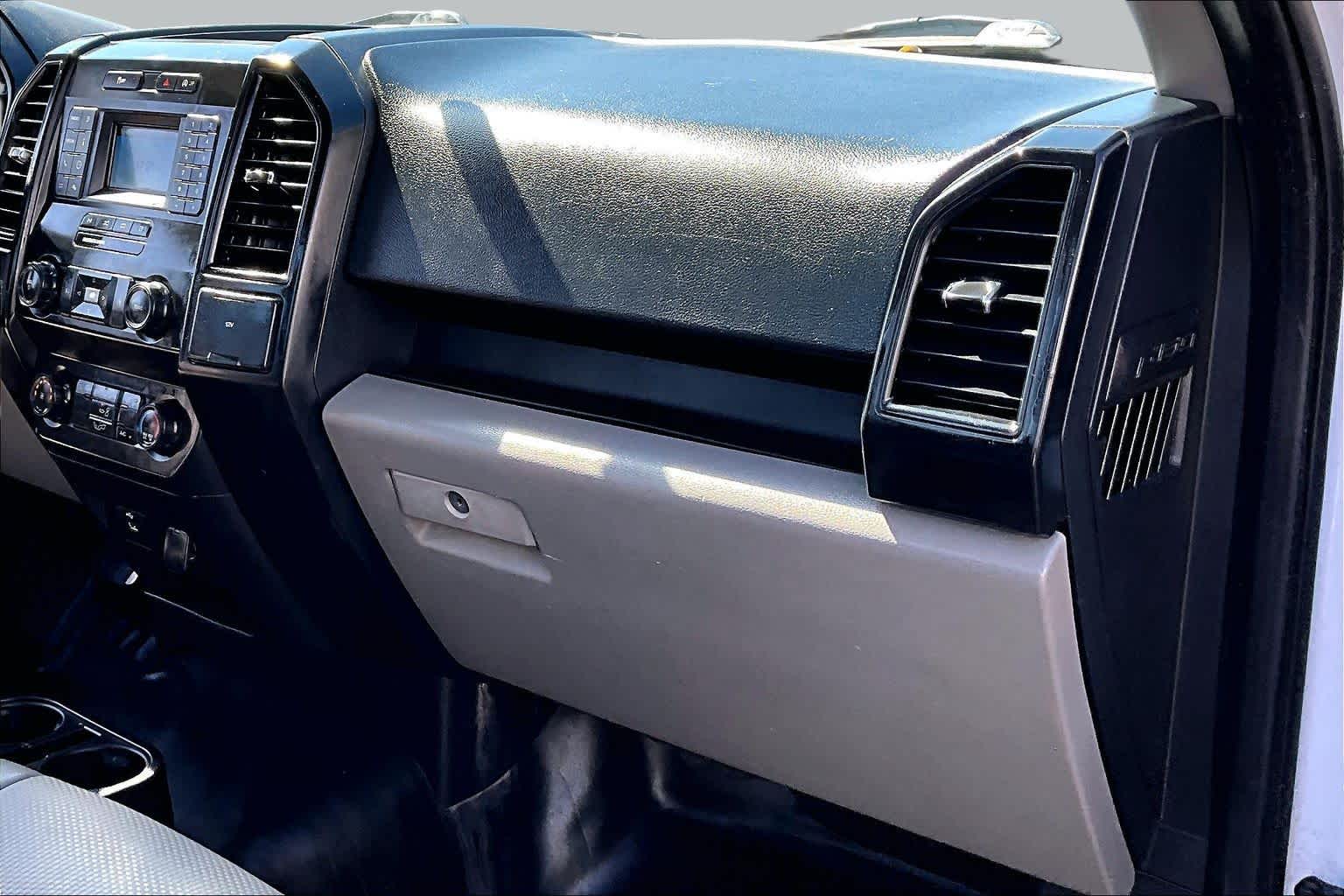 2020 Ford F-150 photo 17 of 31