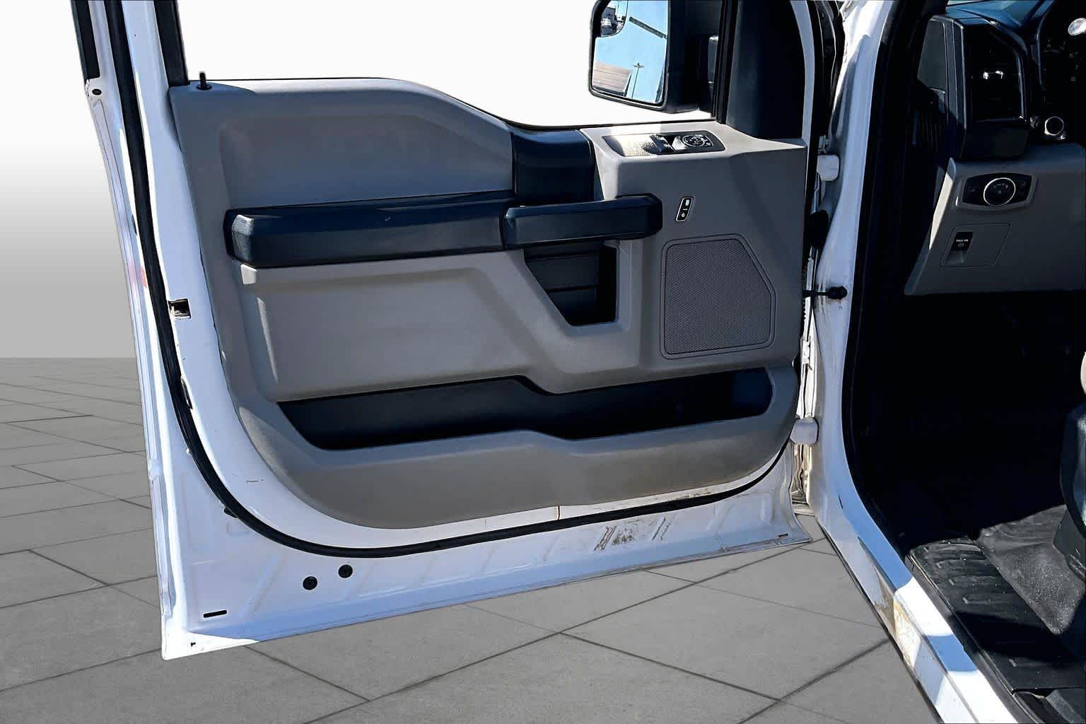 2020 Ford F-150 photo 18 of 31