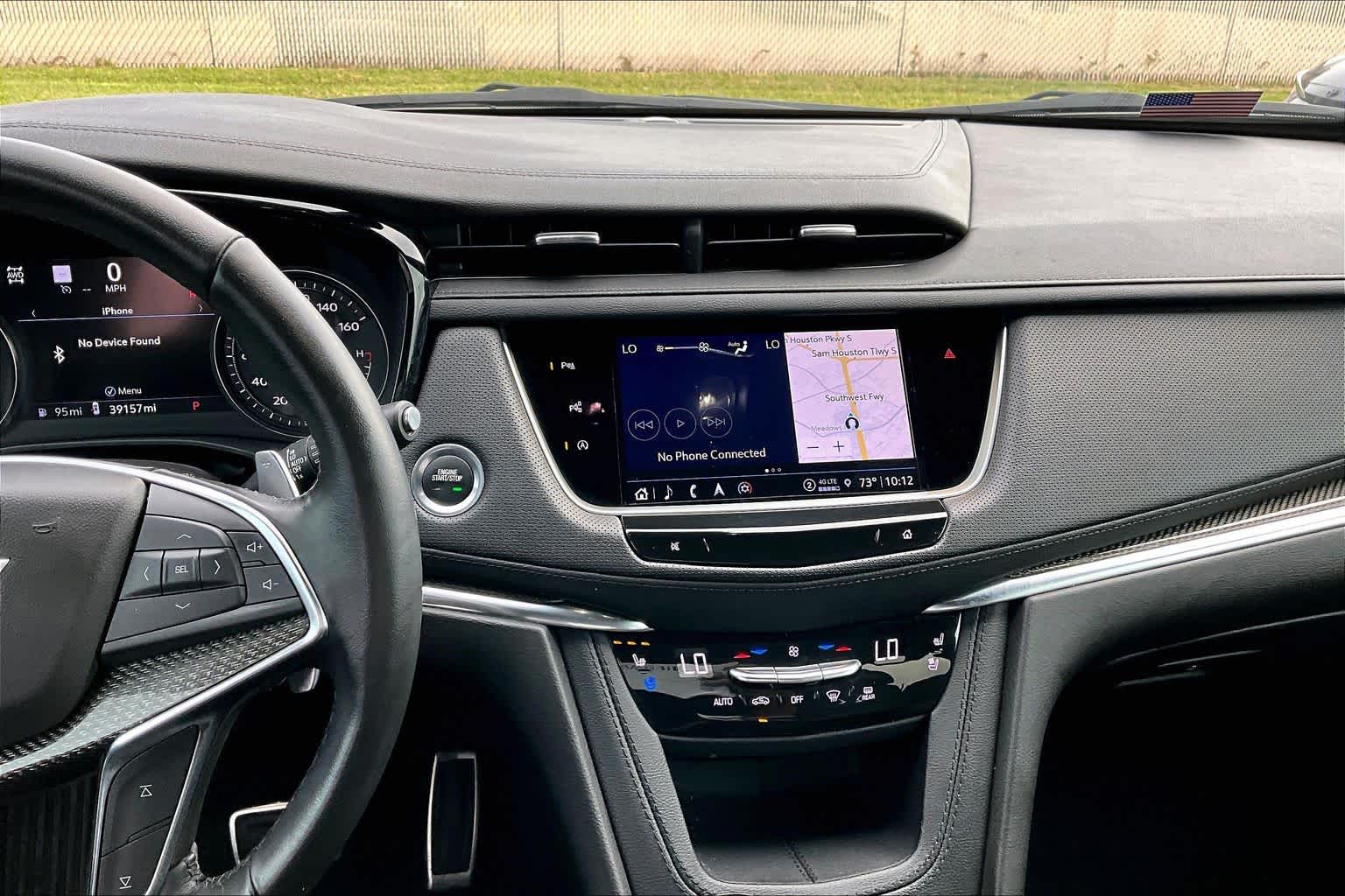 2023 Cadillac XT5 AWD Sport Argent Silver Metallic at HGreg Houston