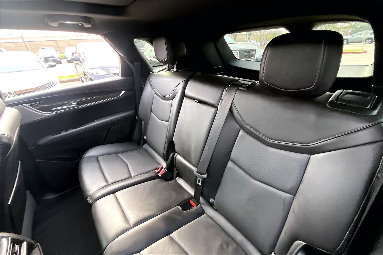 2023 Cadillac XT5 AWD Sport Argent Silver Metallic at HGreg Houston