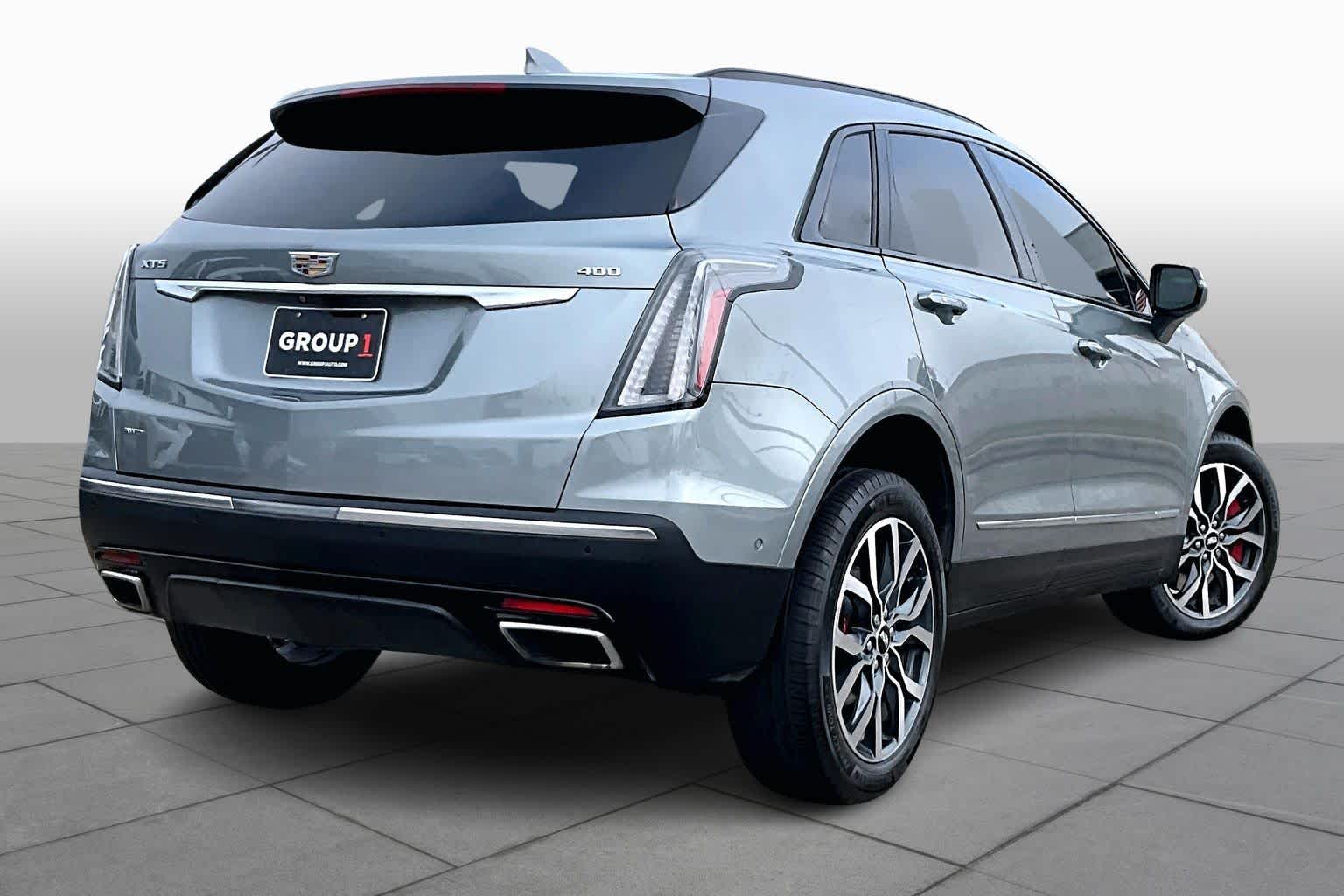 2023 Cadillac XT5 AWD Sport Argent Silver Metallic at HGreg Houston