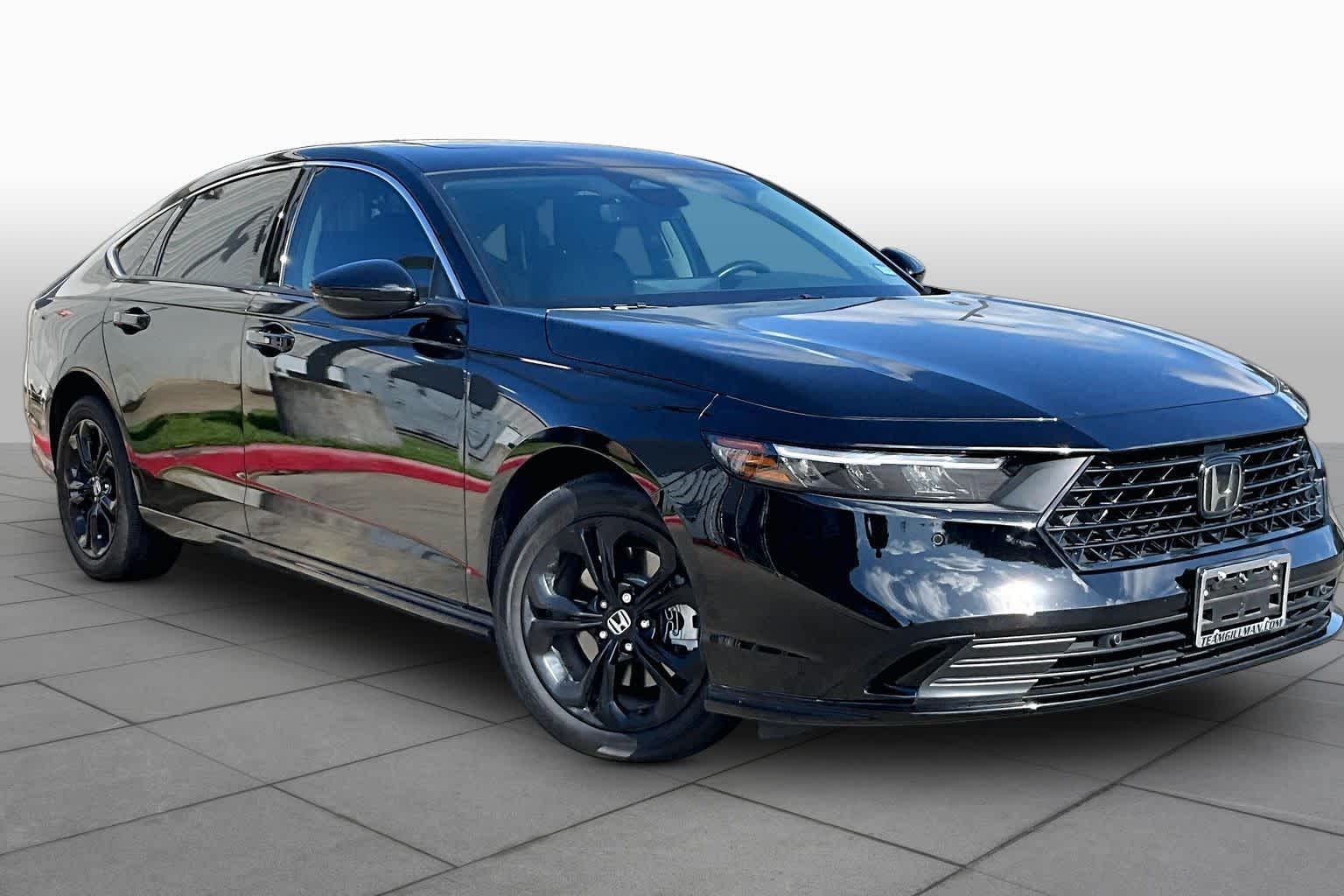 2024 Honda Accord Hybrid EX-L Crystal Black Pearl at Beck & Masten Kia