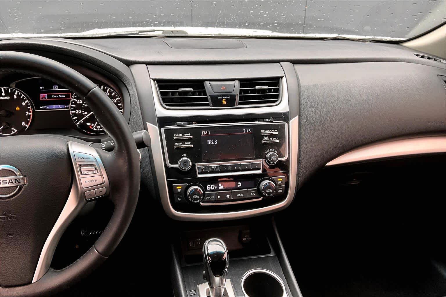 2018 Nissan Altima 2.5 SV Glacier White at HGreg Houston