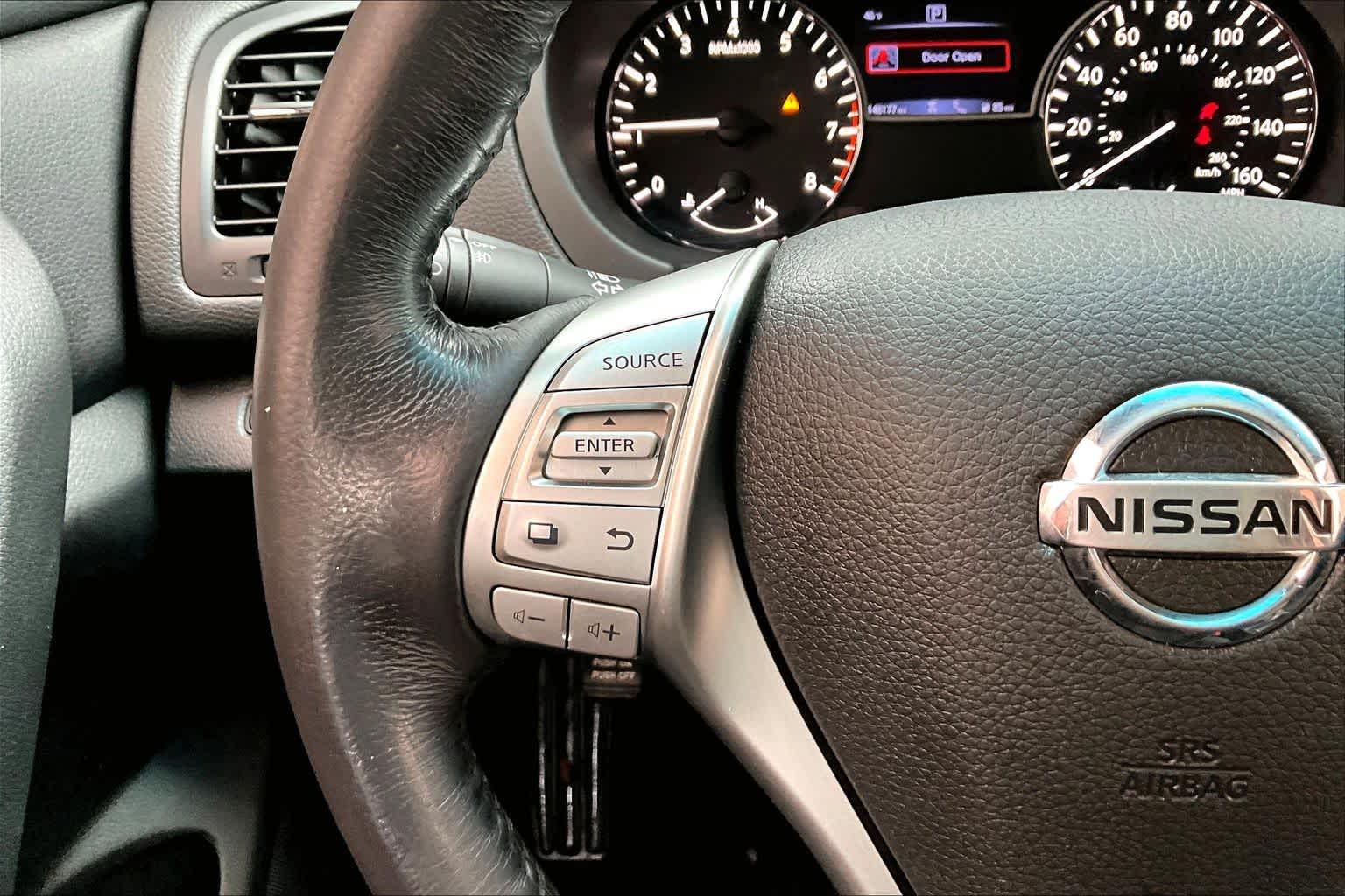 2018 Nissan Altima 2.5 SV Glacier White at HGreg Houston