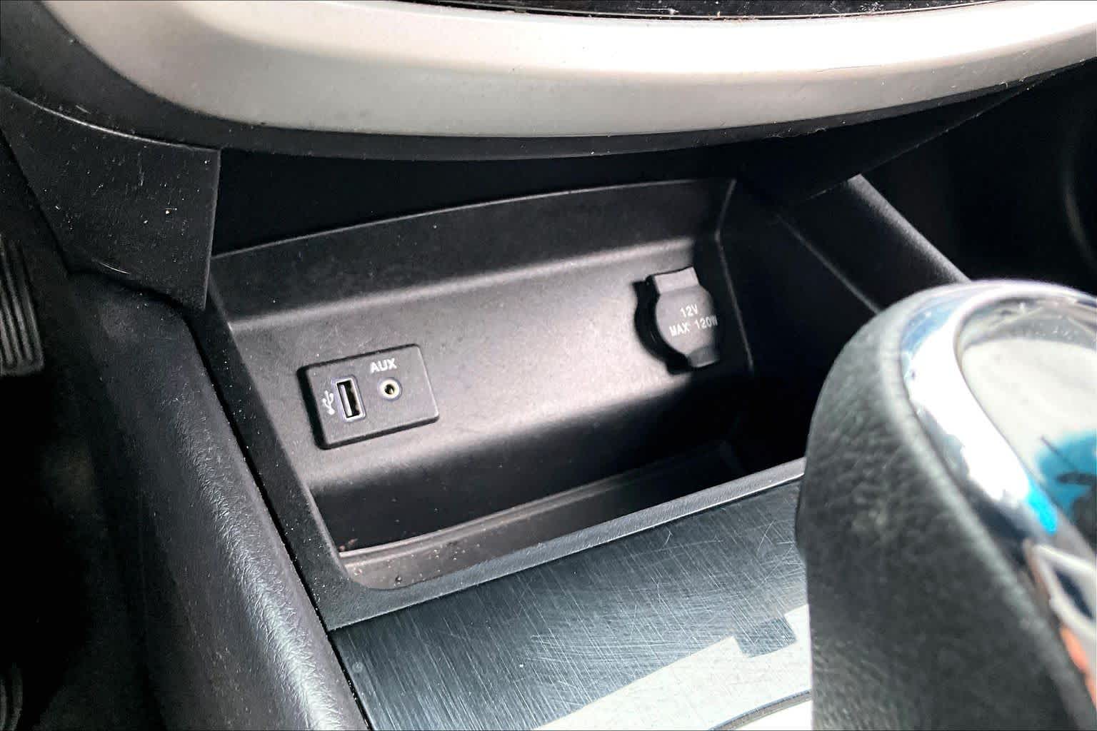 2018 Nissan Altima 2.5 SV Glacier White at HGreg Houston