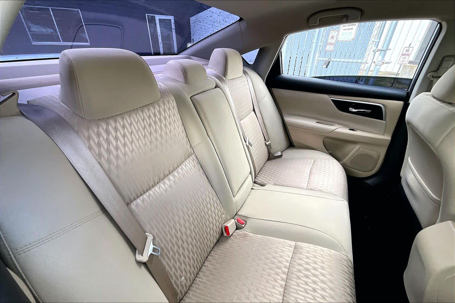 2016 Nissan Altima 2.5 SV Brilliant Silver at AutoNation USA Houston