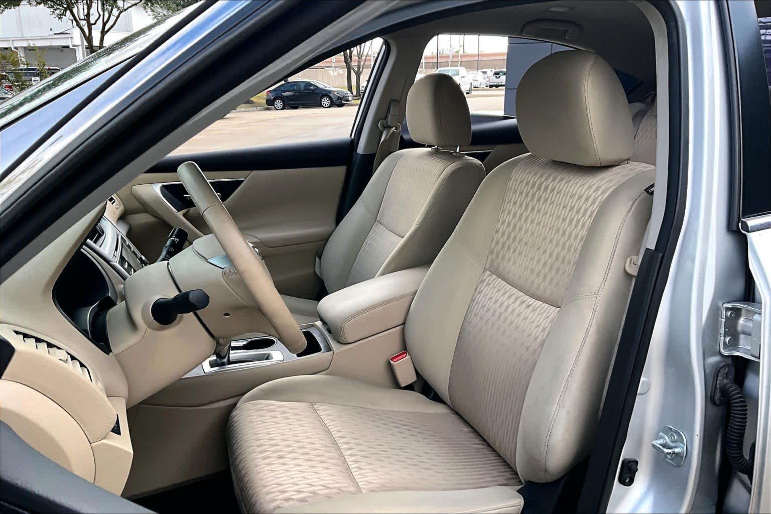2016 Nissan Altima 2.5 SV Brilliant Silver at AutoNation USA Houston