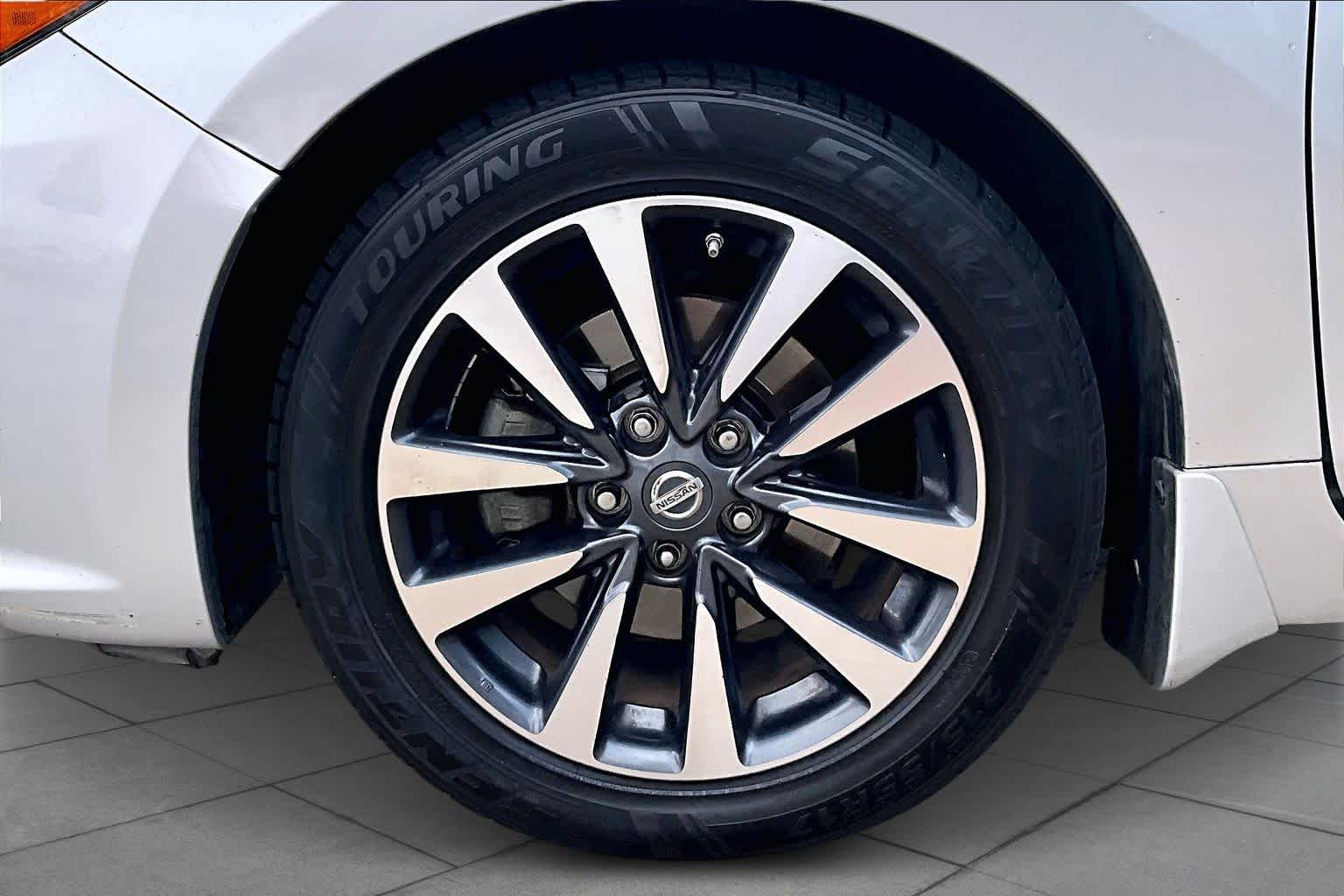 2016 Nissan Altima 2.5 SV Brilliant Silver at AutoNation USA Houston