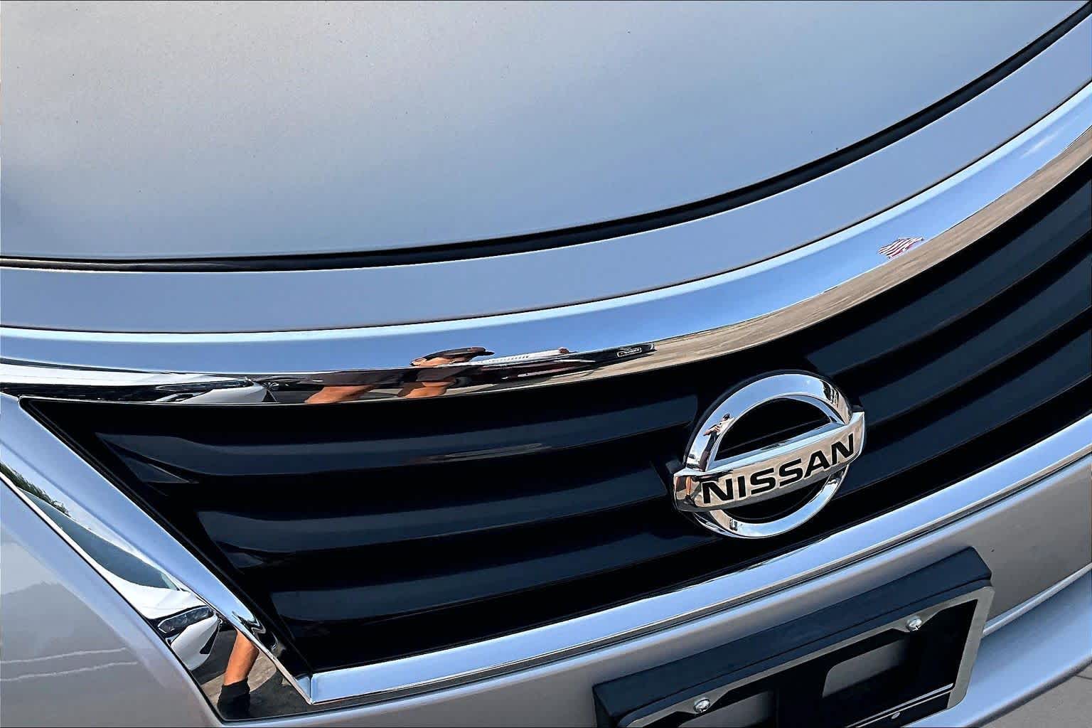 2014 Nissan Altima 2.5 S Brilliant Silver Metallic at Beck & Masten Kia