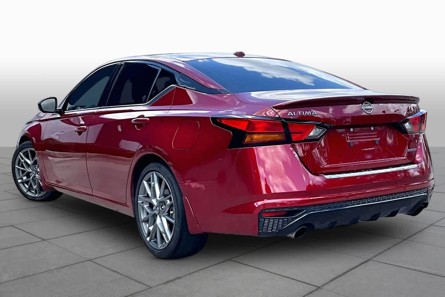 2023 Nissan Altima 2.0 SR Scarlet Ember Tintcoat at Honda of Clear Lake