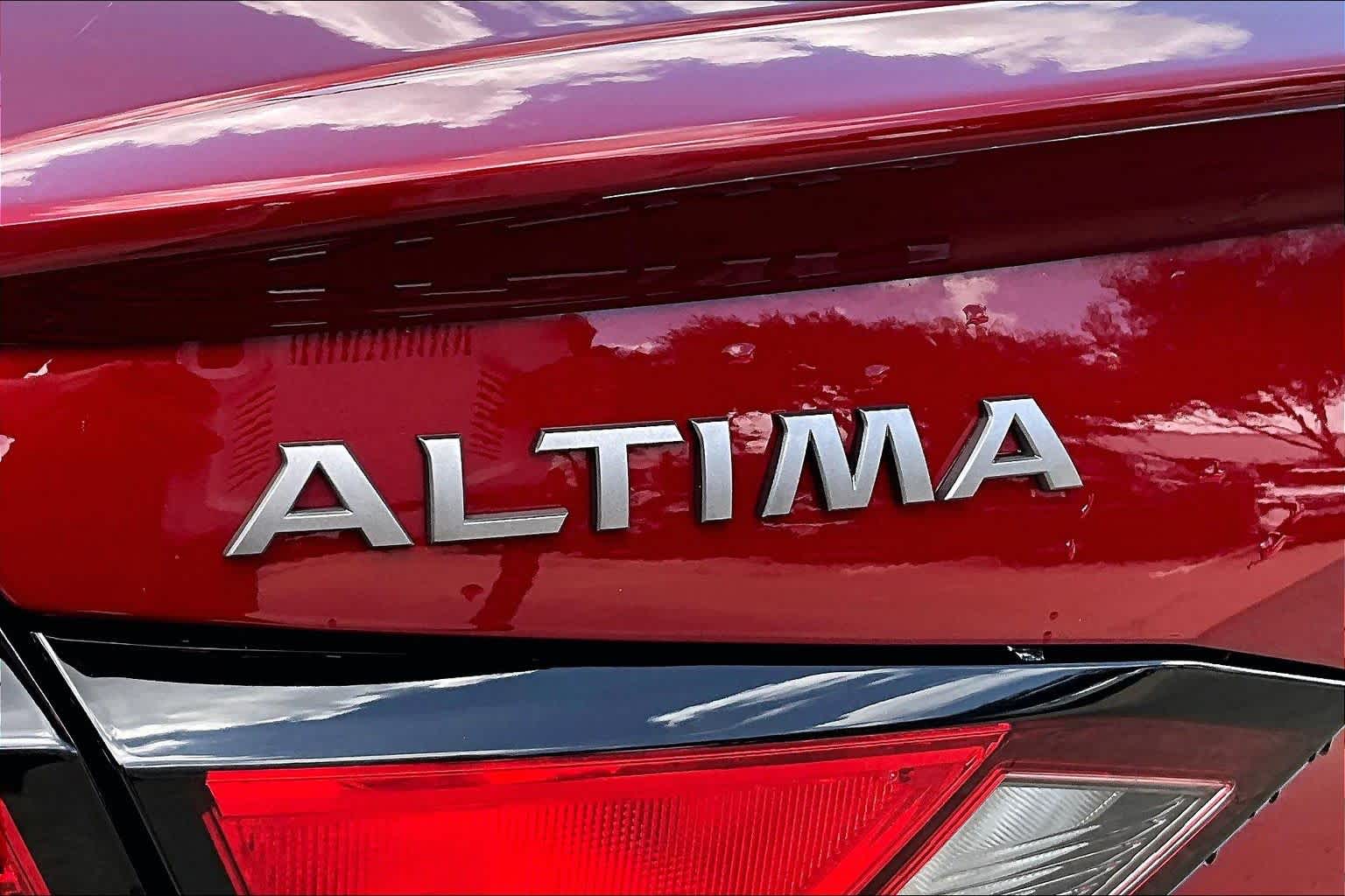 2023 Nissan Altima 2.0 SR Scarlet Ember Tintcoat at Honda of Clear Lake