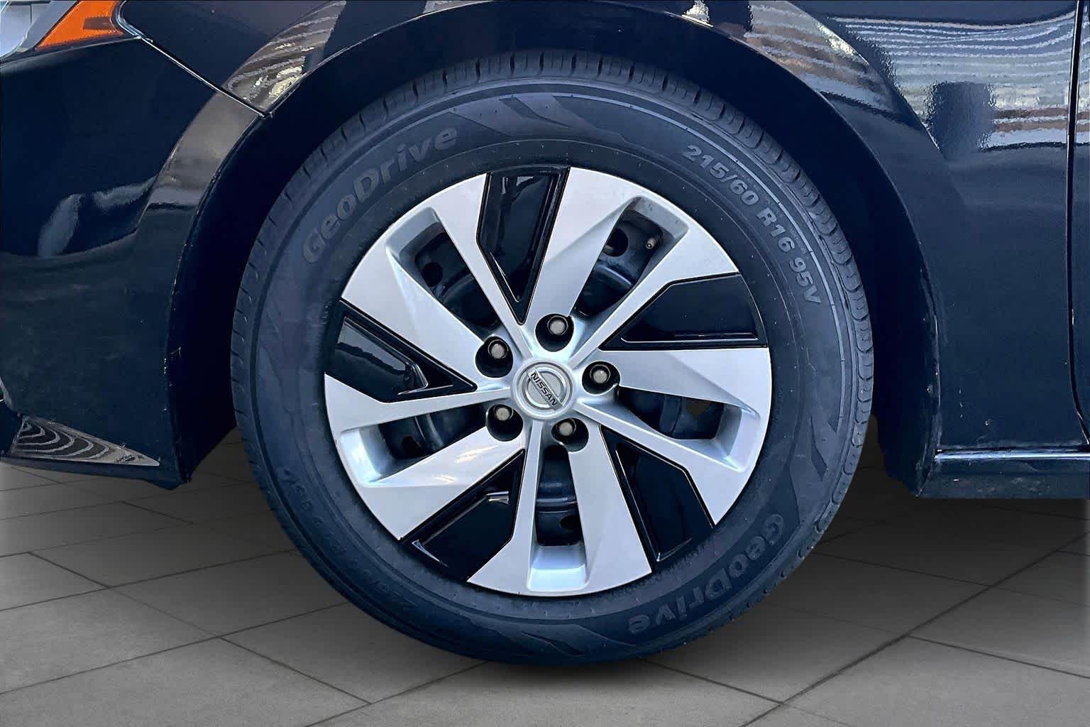 2020 Nissan Altima 2.5 S Super Black at HGreg Houston