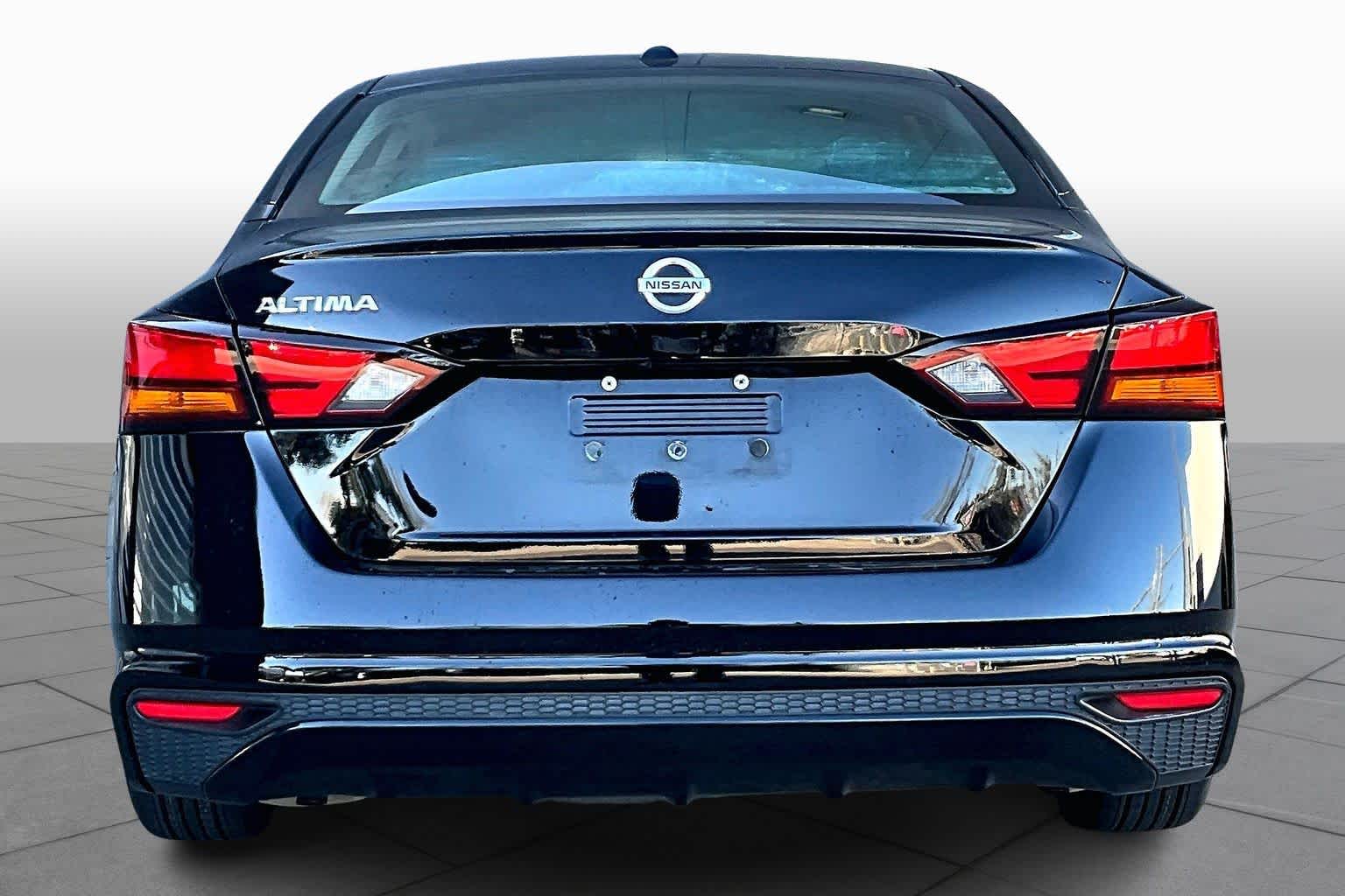 2020 Nissan Altima 2.5 S Super Black at HGreg Houston