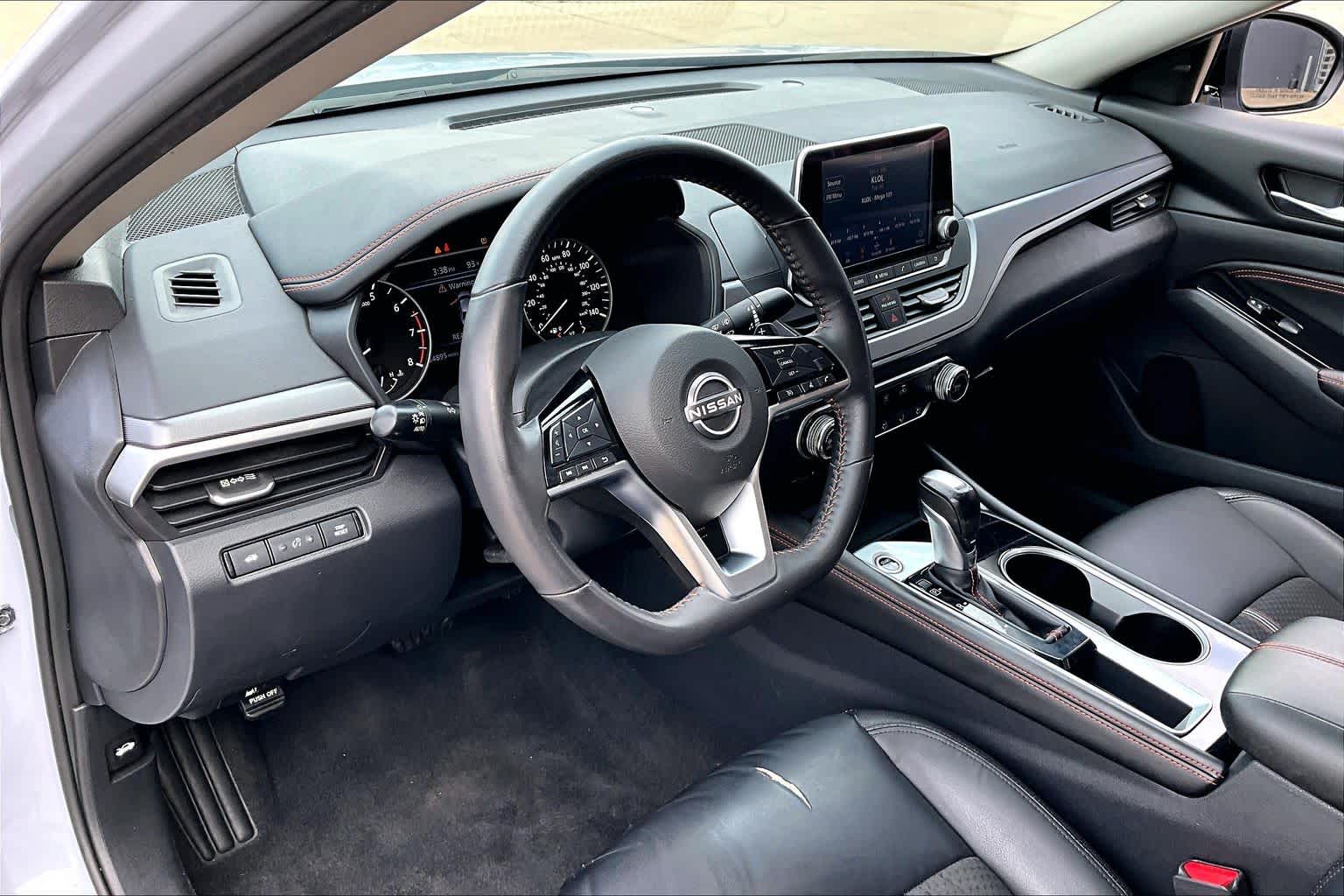 2023 Nissan Altima 2.5 SR Gray Sky Pearl at HGreg Houston