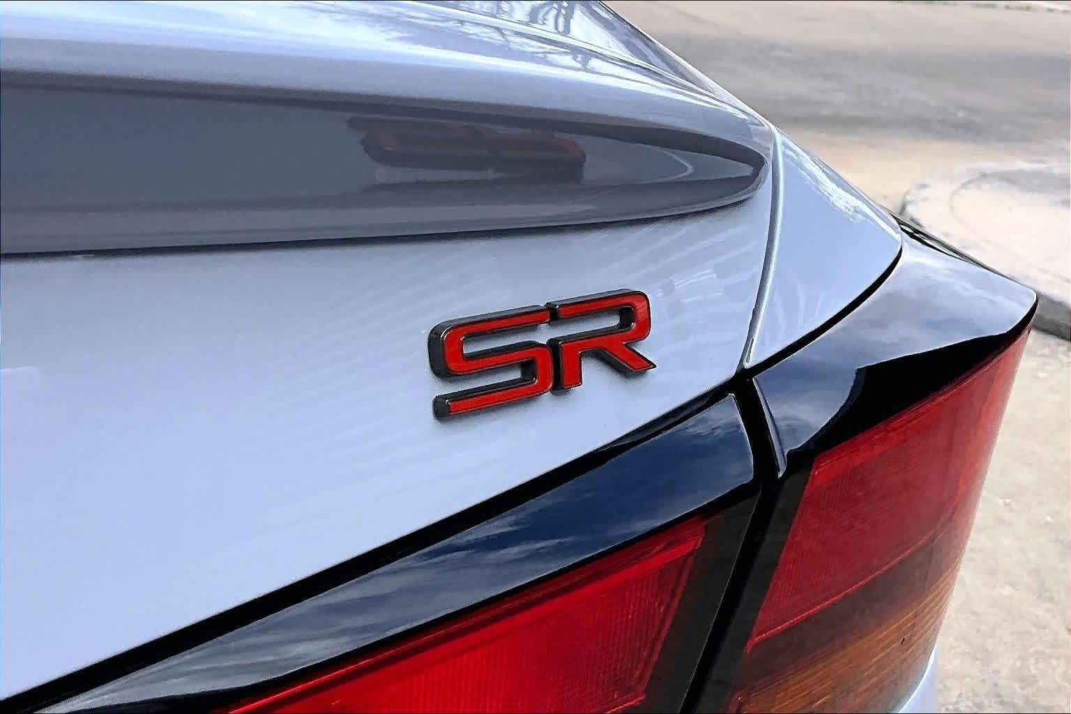 2023 Nissan Altima 2.5 SR - 9