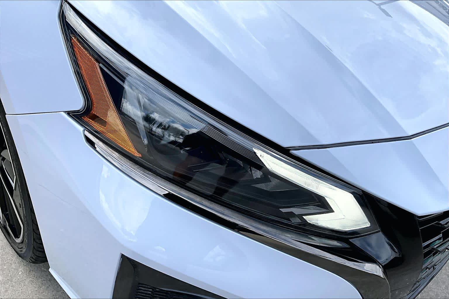 2023 Nissan Altima 2.5 SR Gray Sky Pearl at HGreg Houston