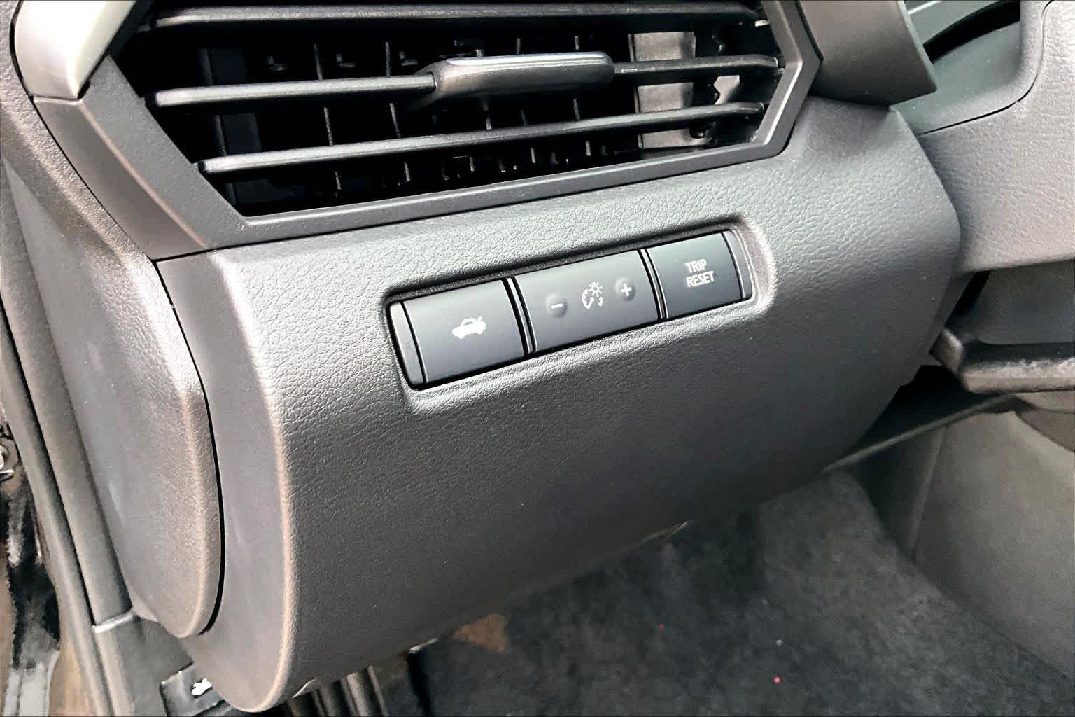 2026 Nissan Altima photo 13 of 20