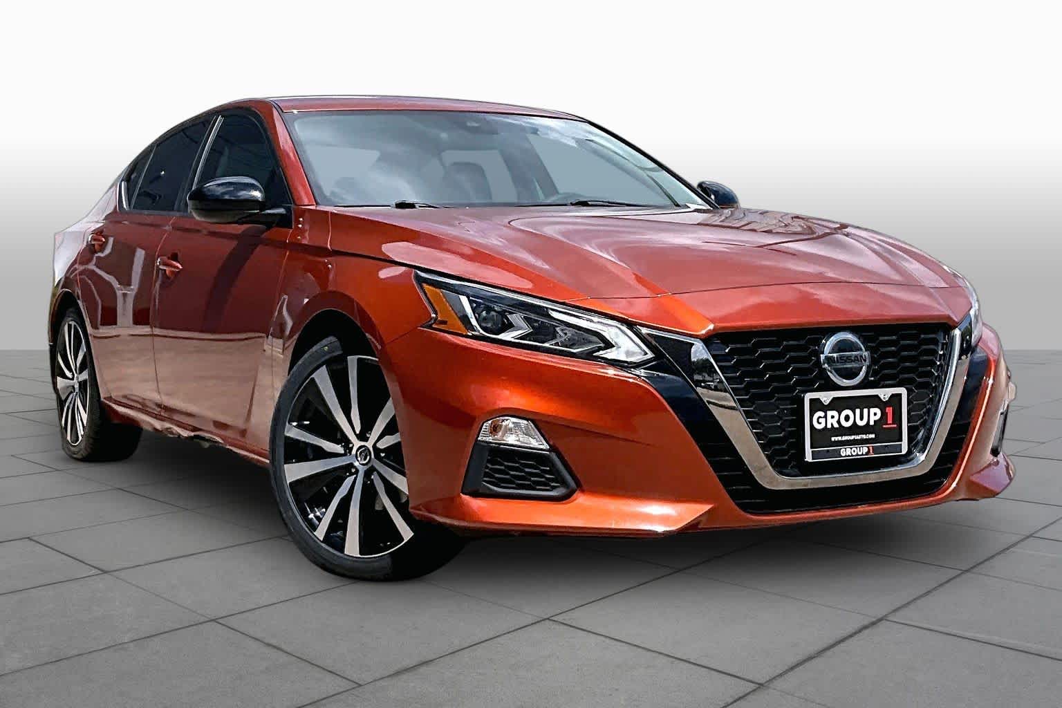 2022 Nissan Altima 2.5 SR Sunset Drift Chromaflair at Lexus of Clear Lake