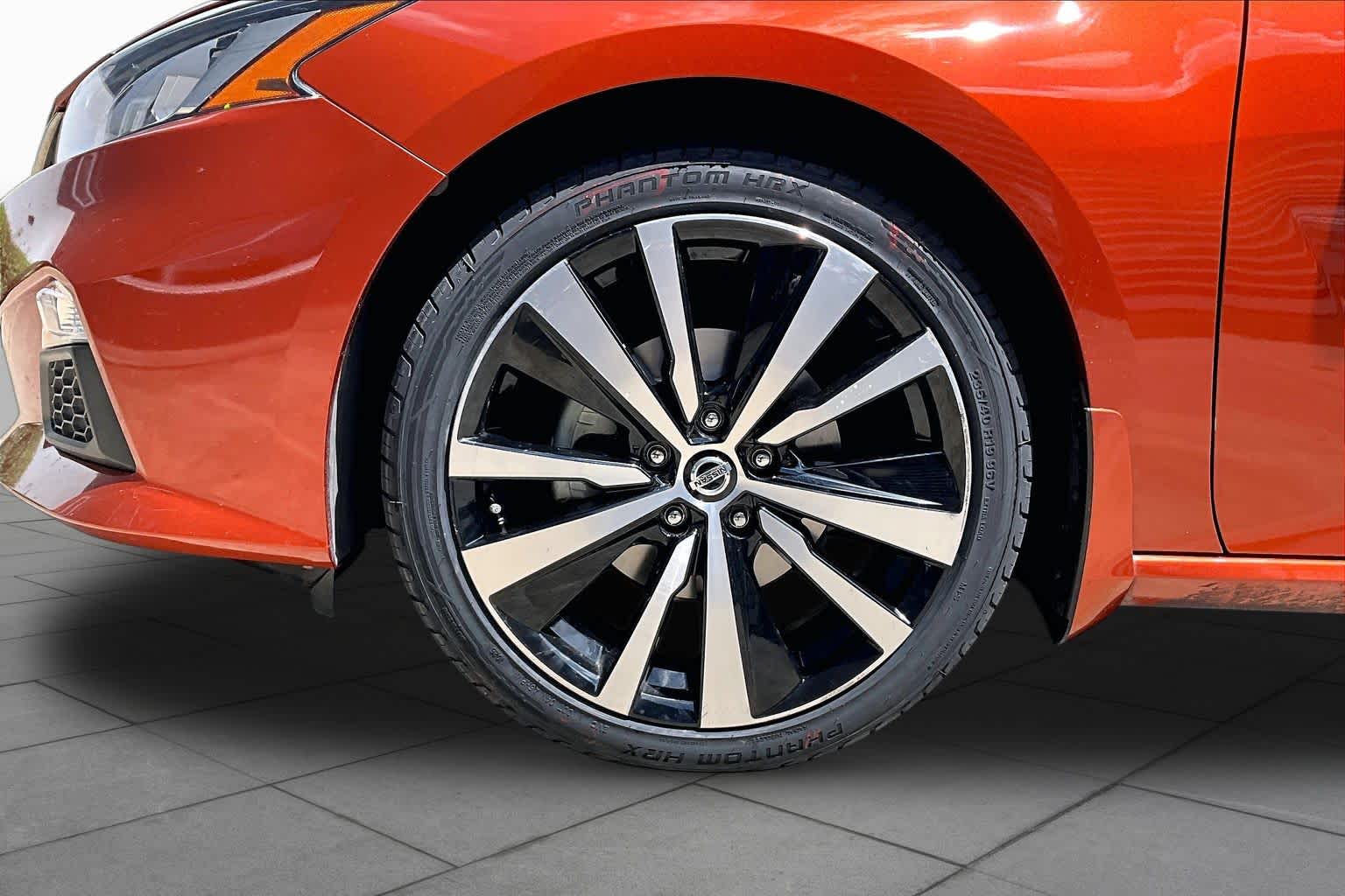 2022 Nissan Altima 2.5 SR Sunset Drift Chromaflair at Lexus of Clear Lake