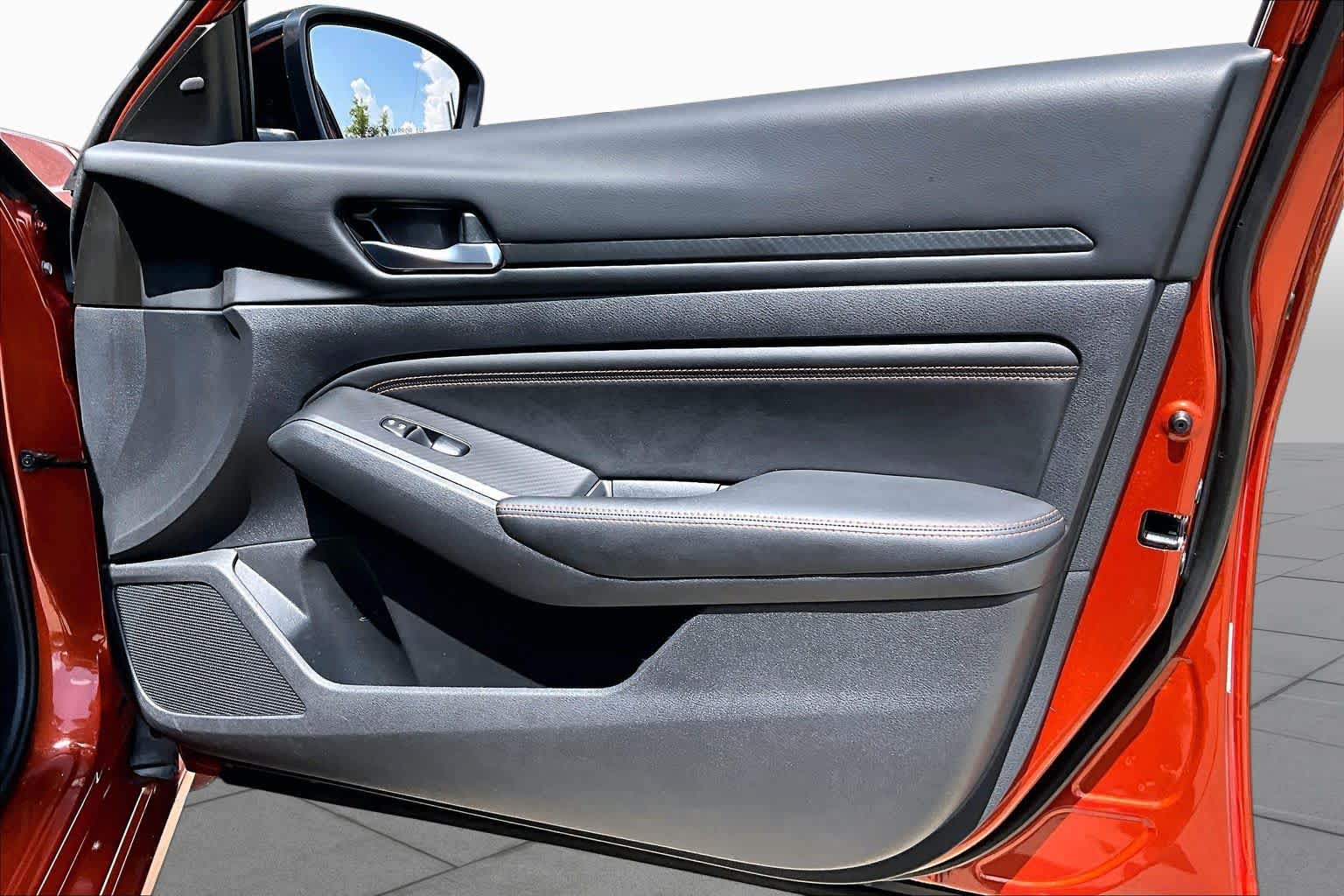 2022 Nissan Altima 2.5 SR Sunset Drift Chromaflair at Lexus of Clear Lake
