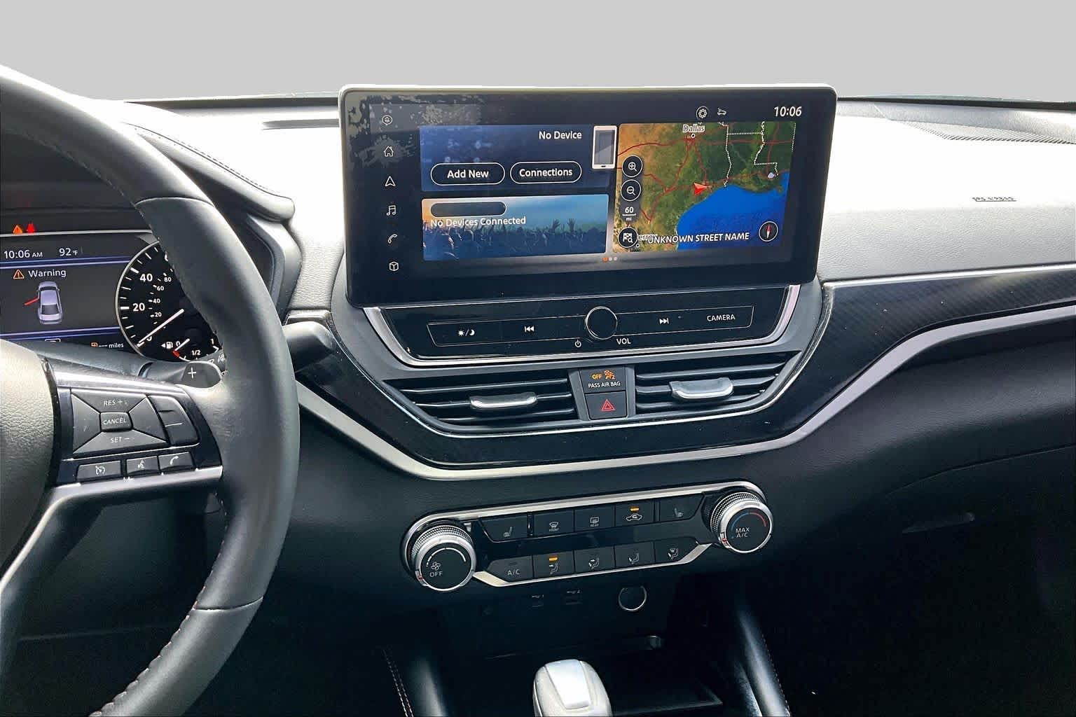 2023 Nissan Altima 2.5 SR Pearl White Tricoat at Davis Chevrolet